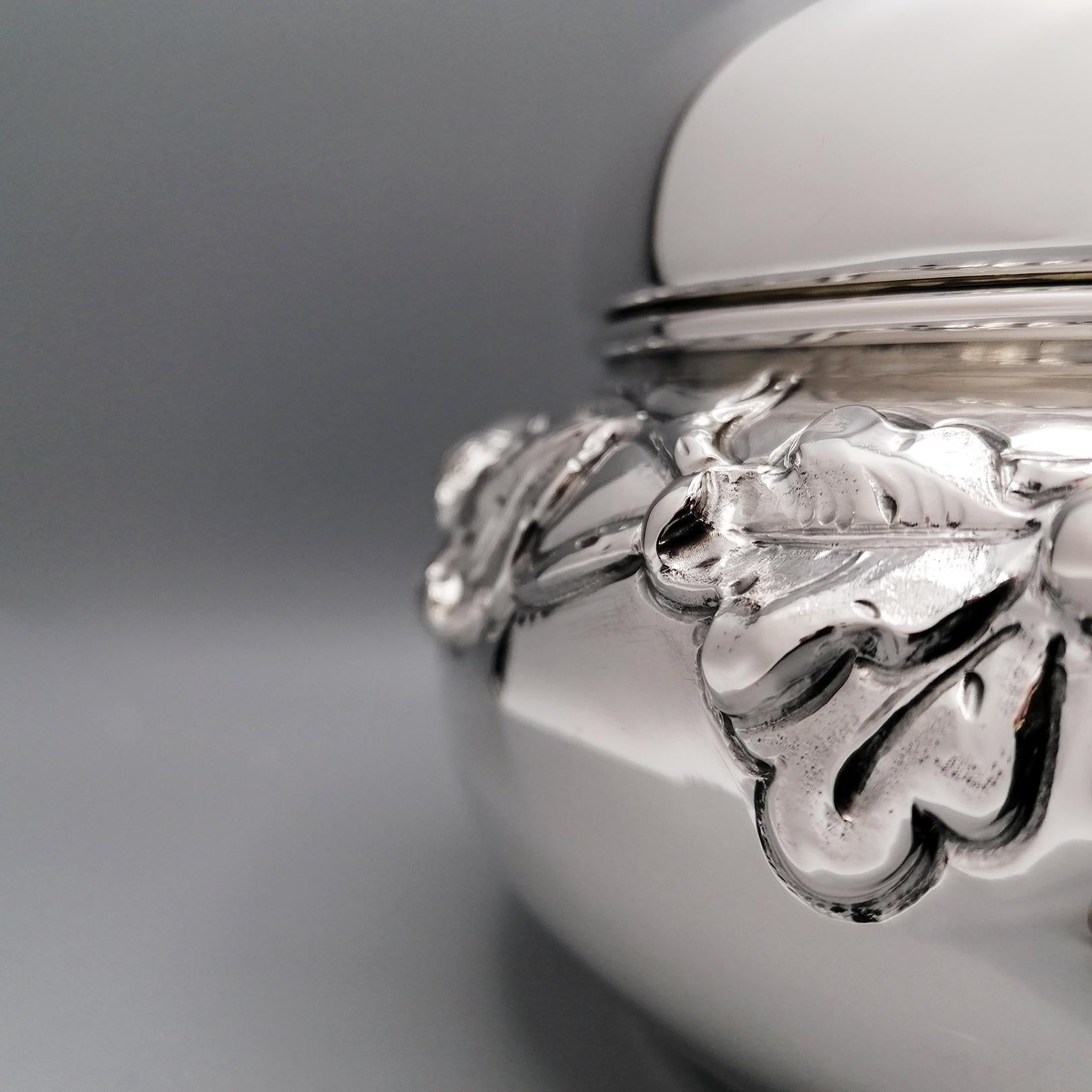 Contemporary Italian Solid Silver decorative Round Box  For Sale