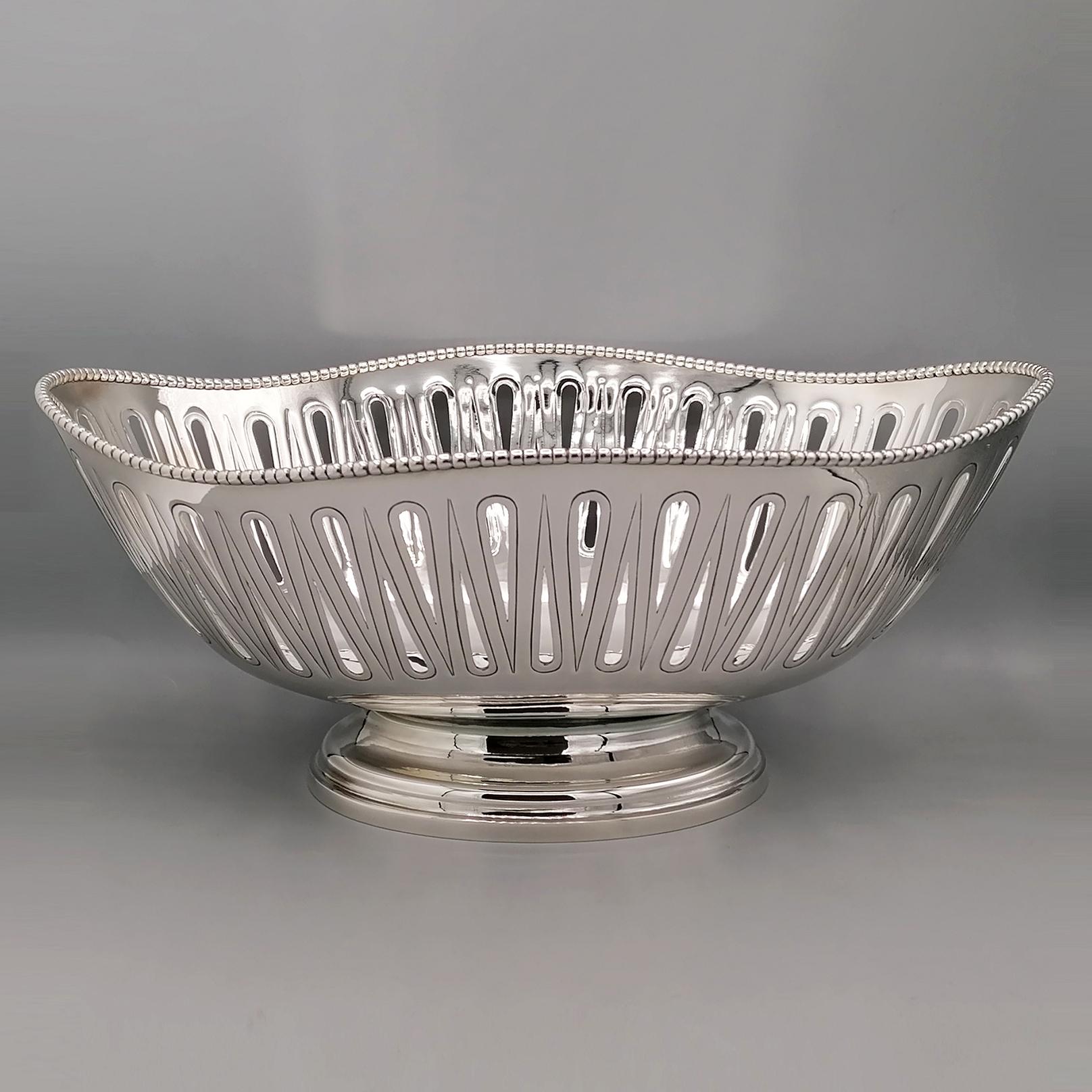 Italian Solid Silver Oval  Pierced Centerpiece - Jatte in vendita 7