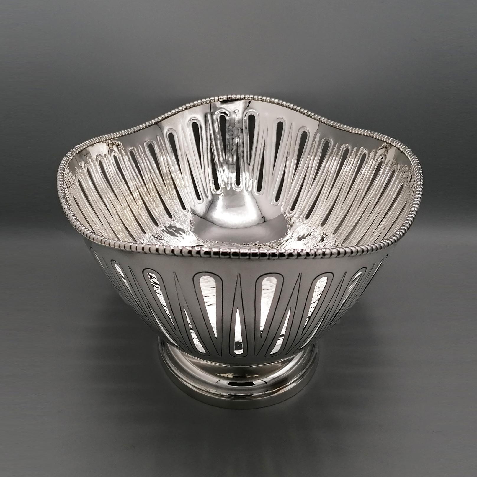 Italian Solid Silver Oval  Pierced Centerpiece - Jatte In New Condition For Sale In VALENZA, IT