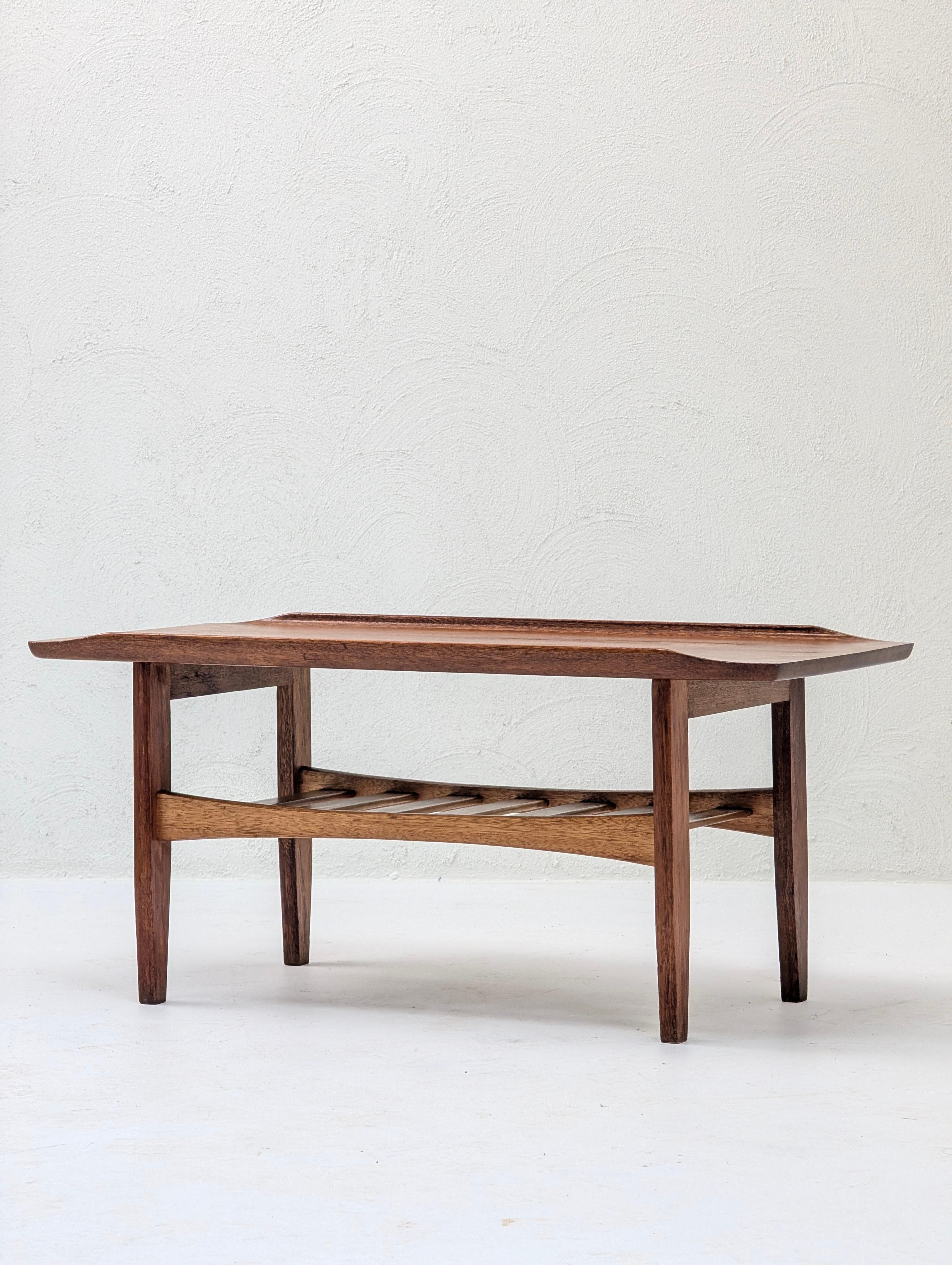 Fait main Table basse en teck massif italien 