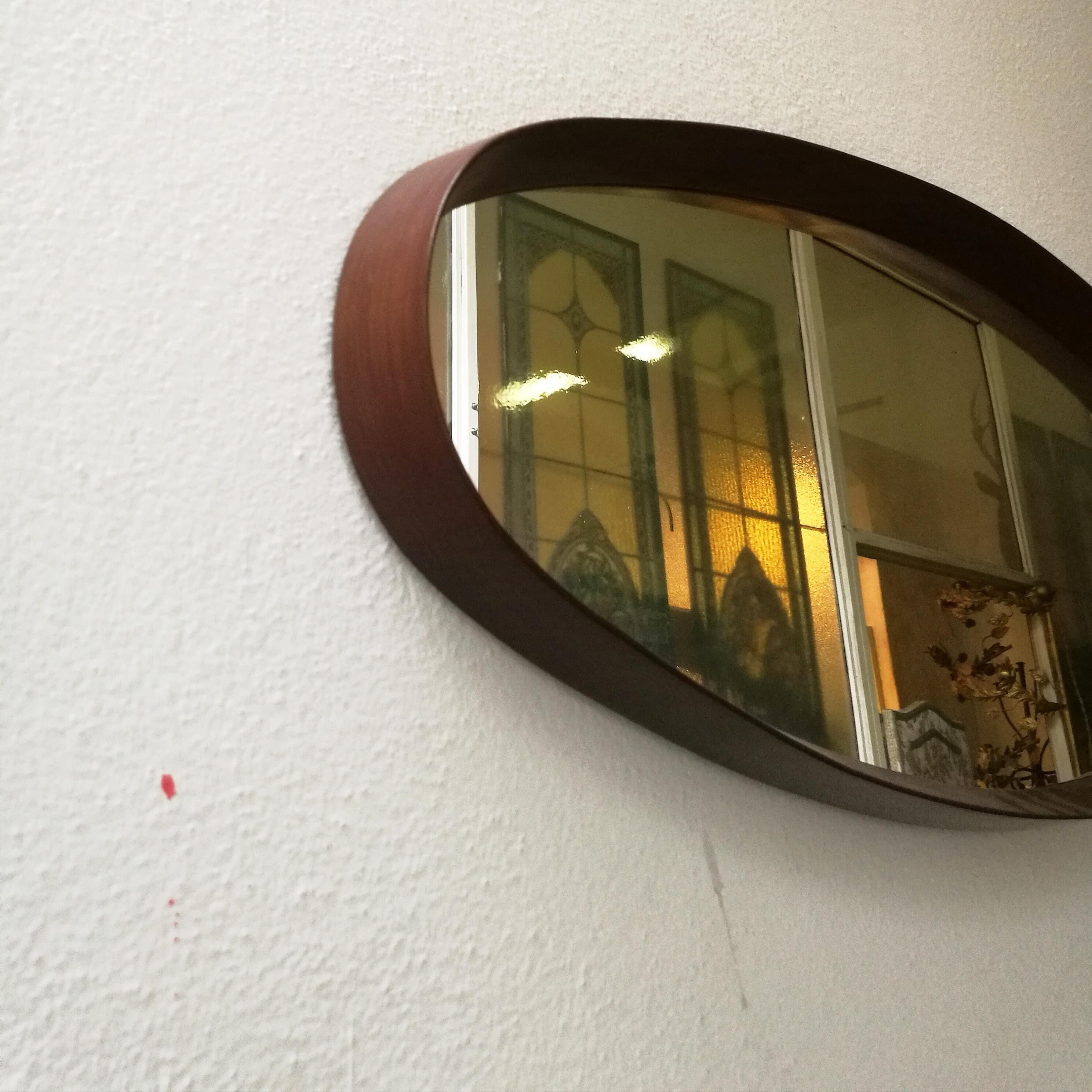 Italian Solid Wood Oval Mirrors, 1960s In Good Condition In MIlano, IT