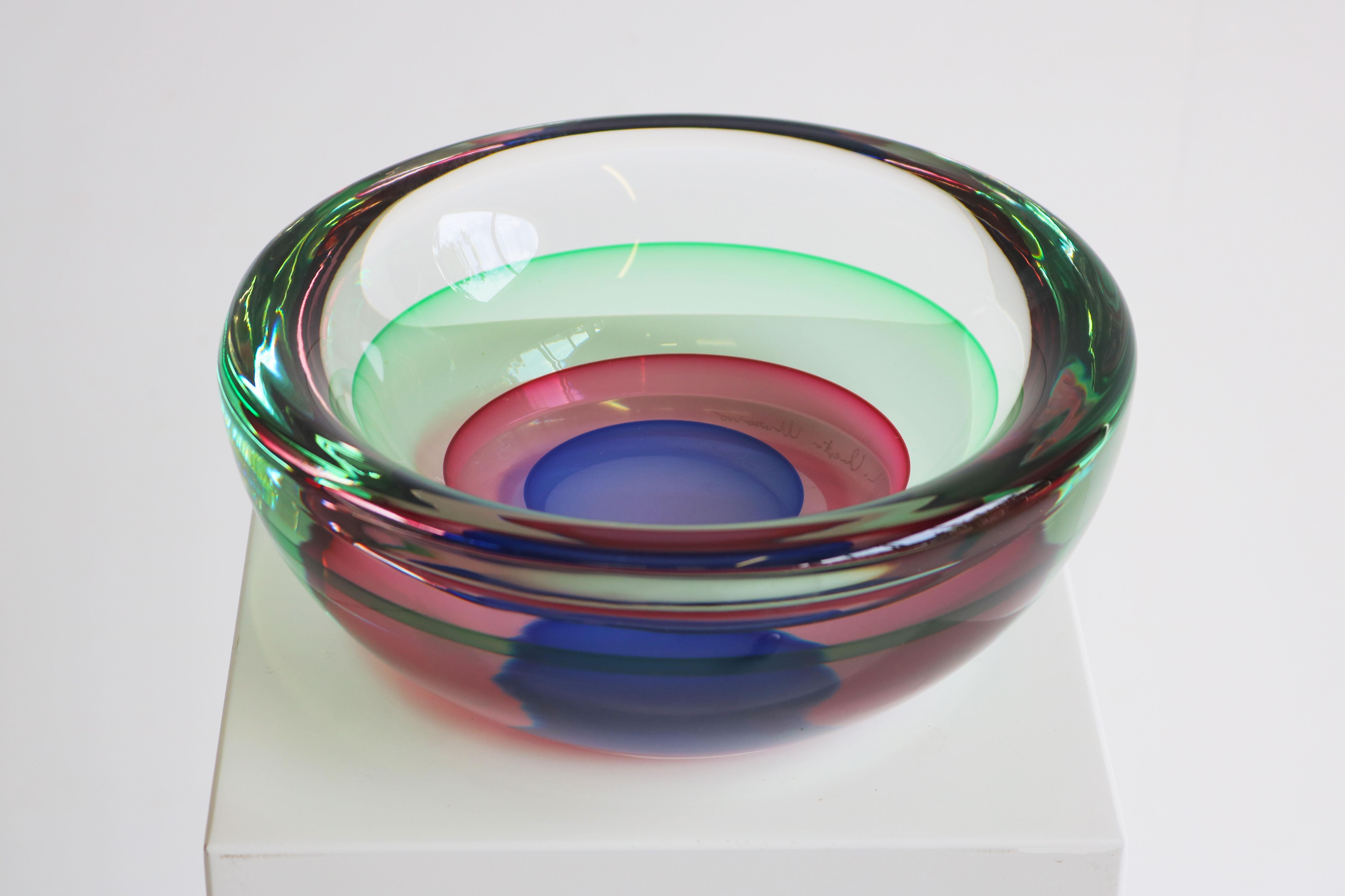 Mid-Century Modern italian Sommerso glass bowl by Luigi Onesto 1960 signed Murano glass mid century For Sale