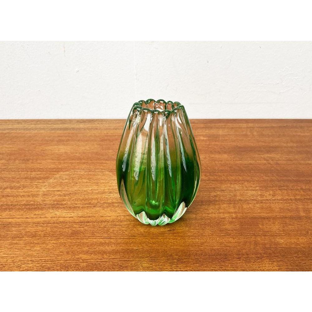 Vaso italiano in vetro di Murano Sommerso attribuito a Barovier&Toso, anni '70 In condizioni ottime in vendita a Hamburg, DE