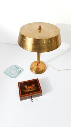 Caja italiana sorrentina con incrustaciones de escena pastoral del siglo XVIII con Cupido