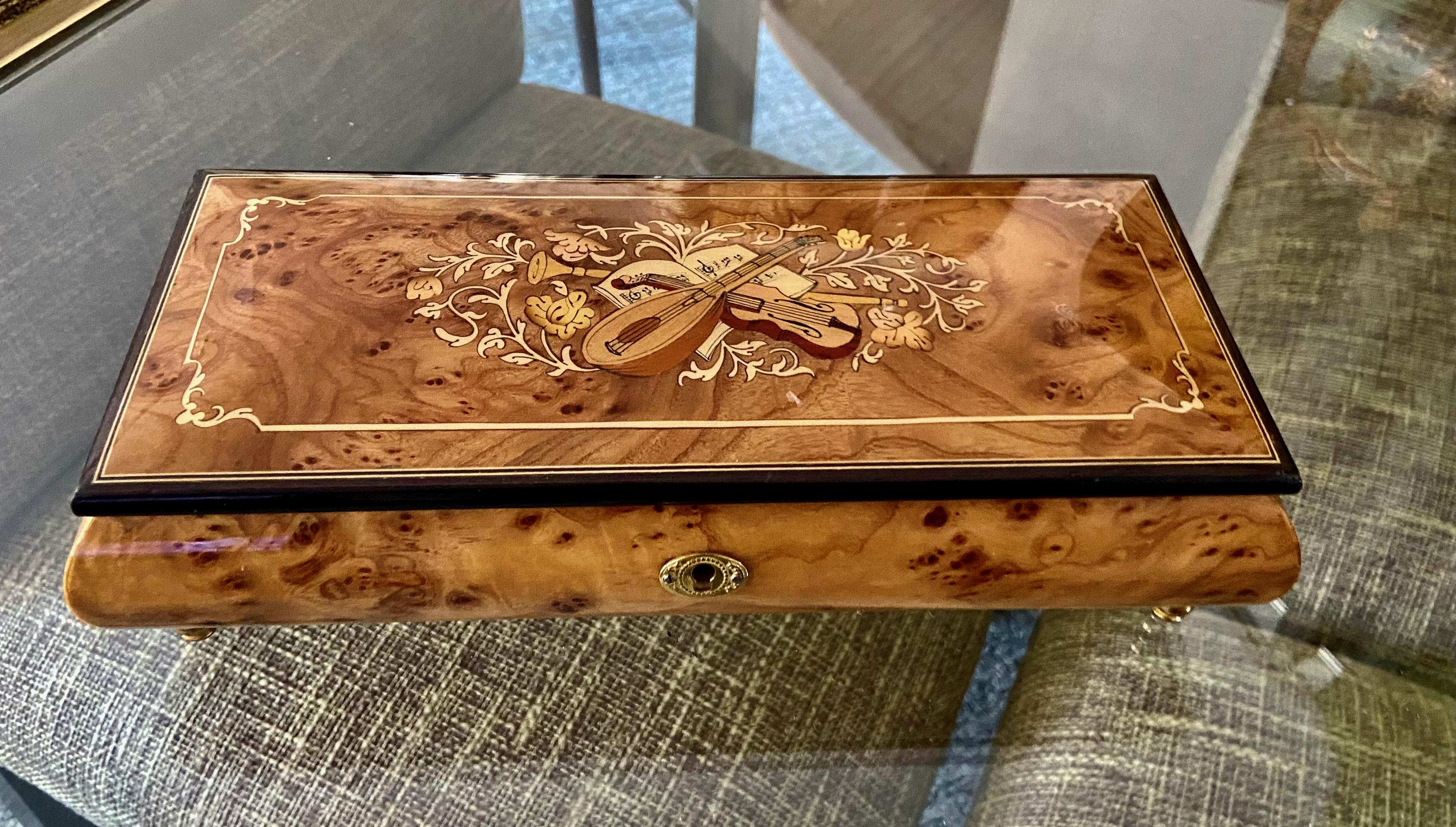 Hand made Italian inlaid lacquered 