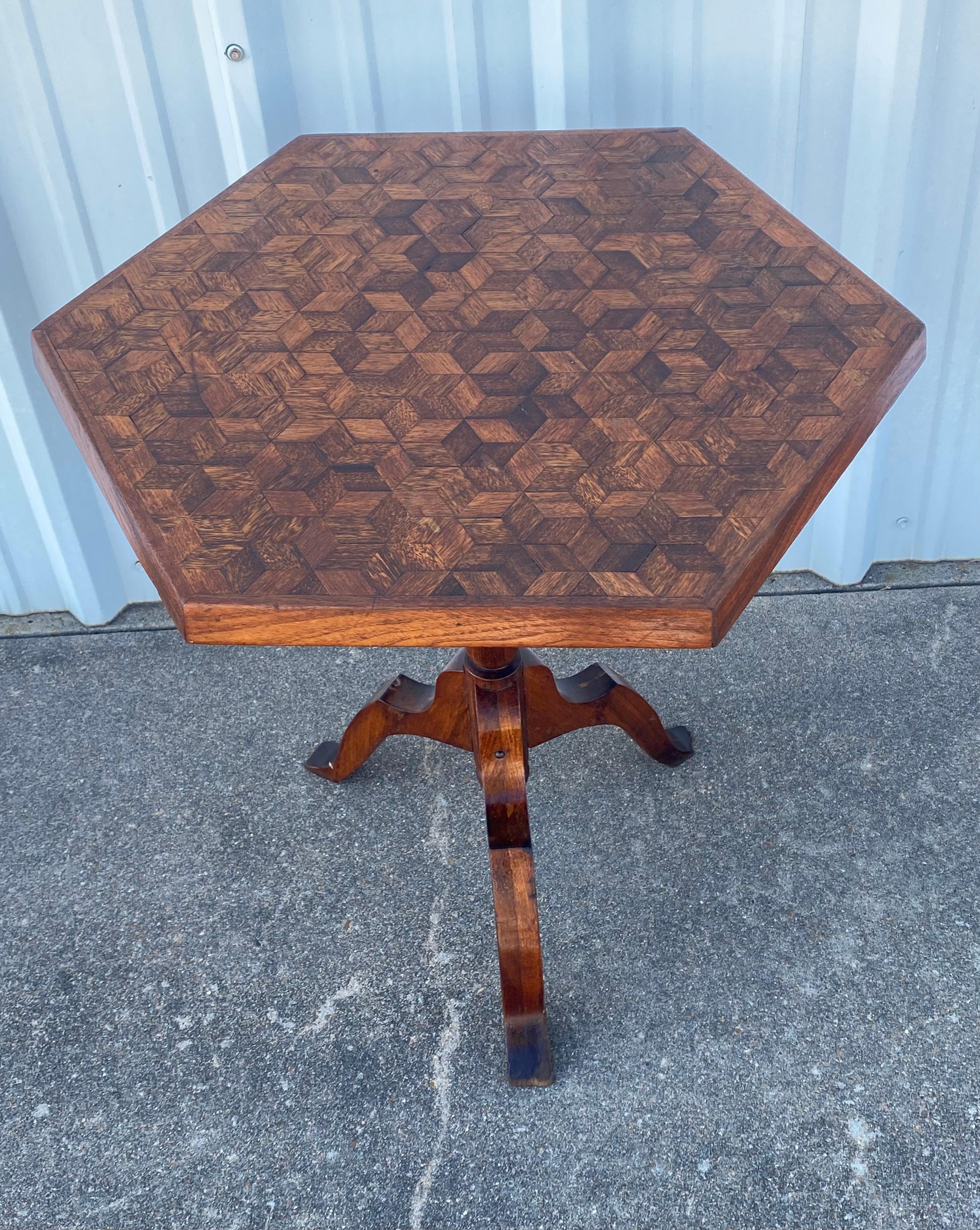Victorian Italian Sorrento Marquetry Table in 