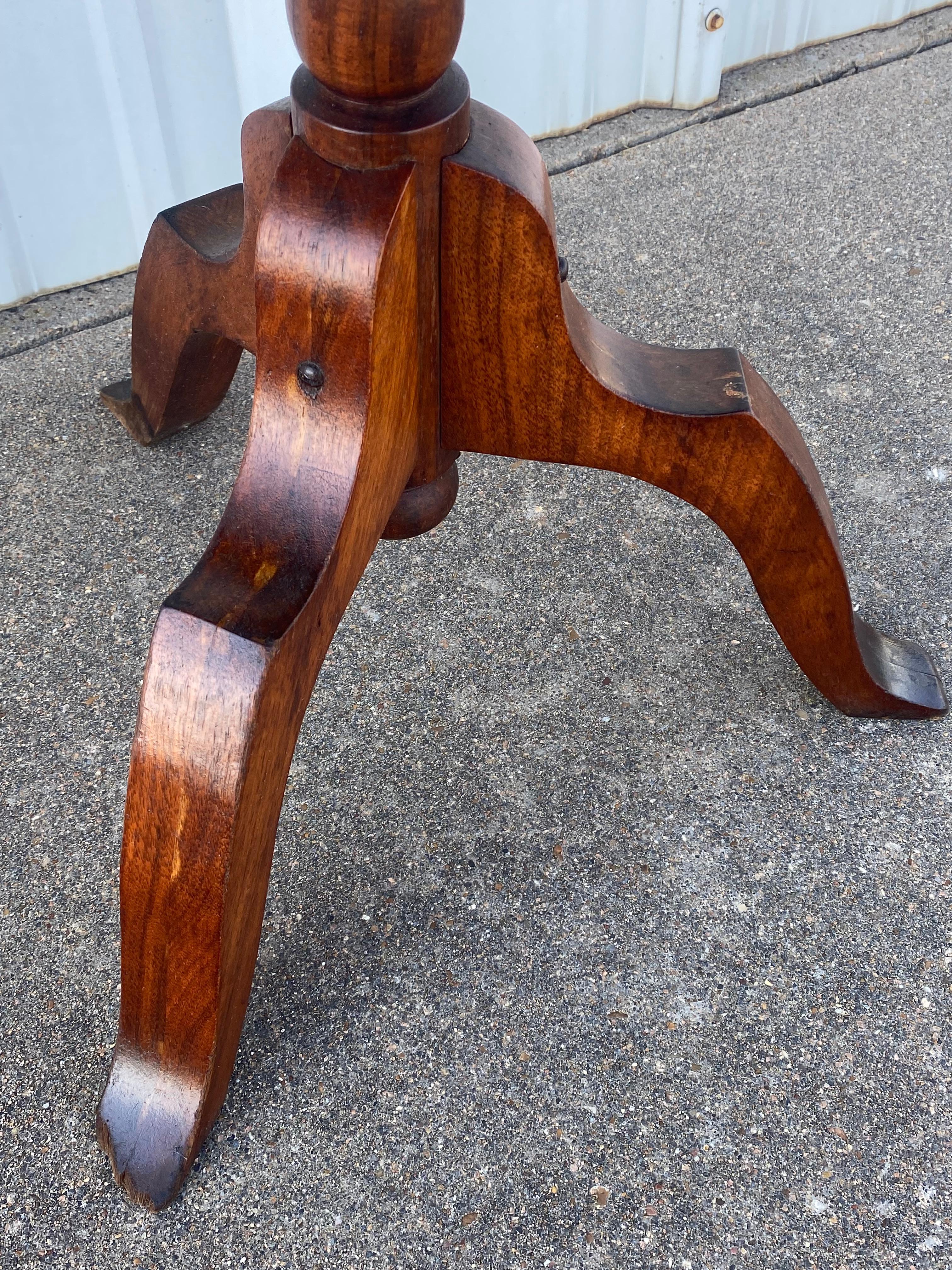 Fruitwood Italian Sorrento Marquetry Table in 