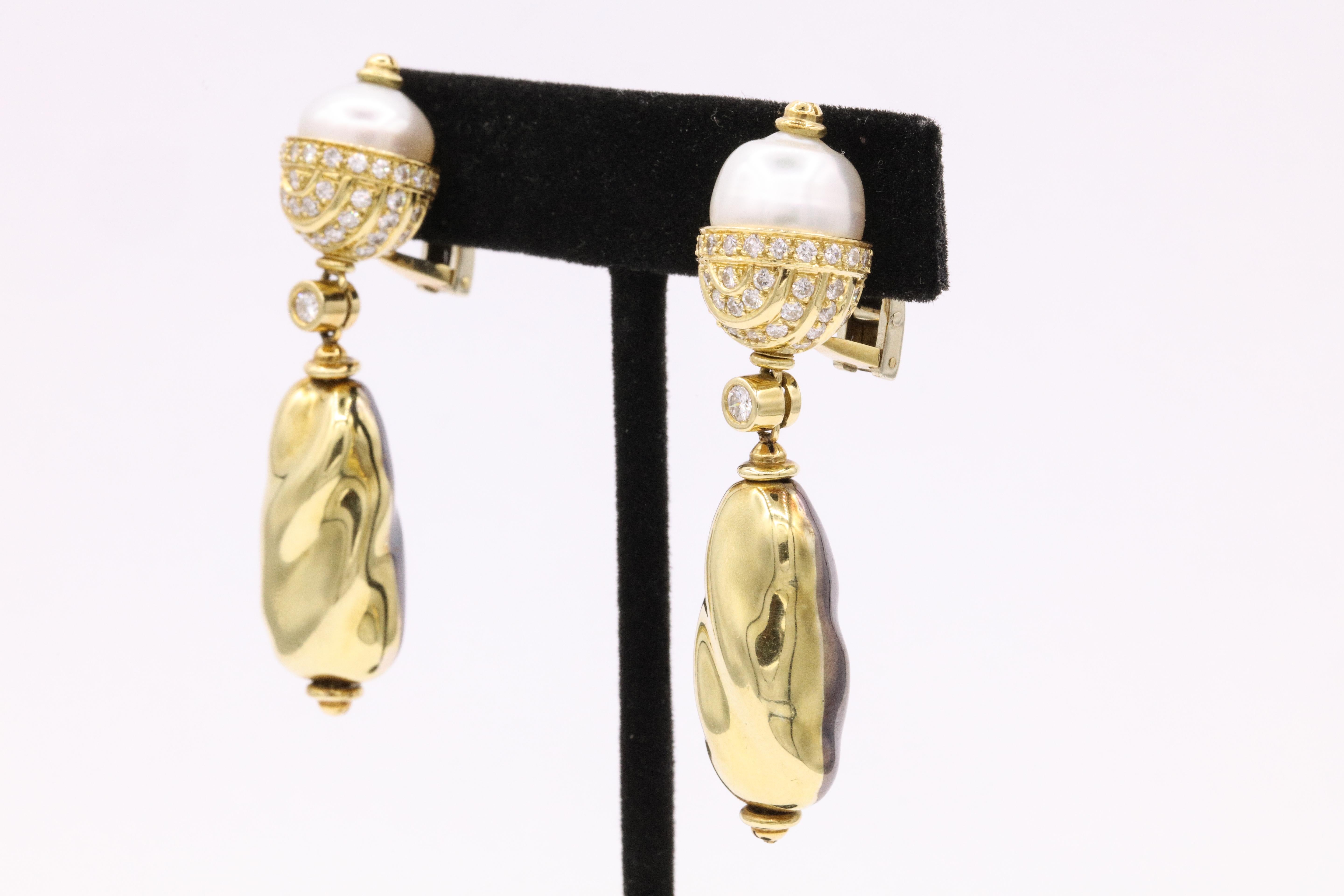 Italian South Sea Diamond Reversible Earrings 18 Karat Yellow Gold In Excellent Condition In New York, NY