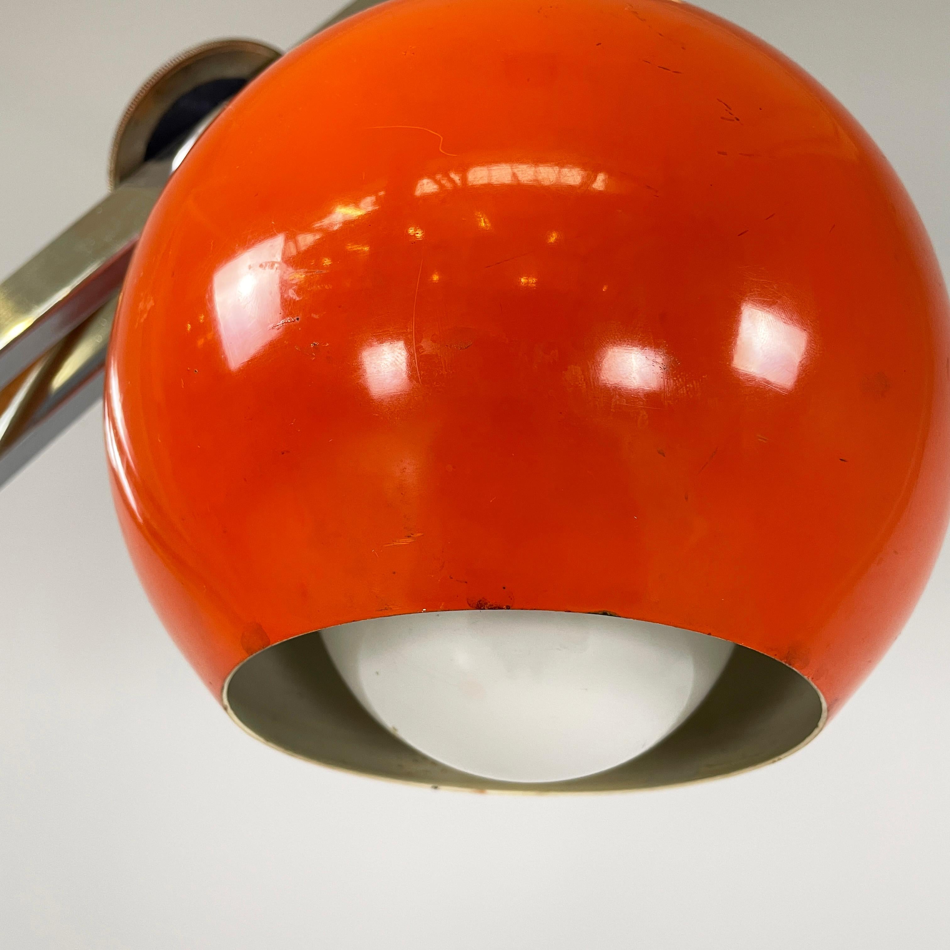 Italian space age Adjustable floor lamp in metal and orange metal, 1970s For Sale 3