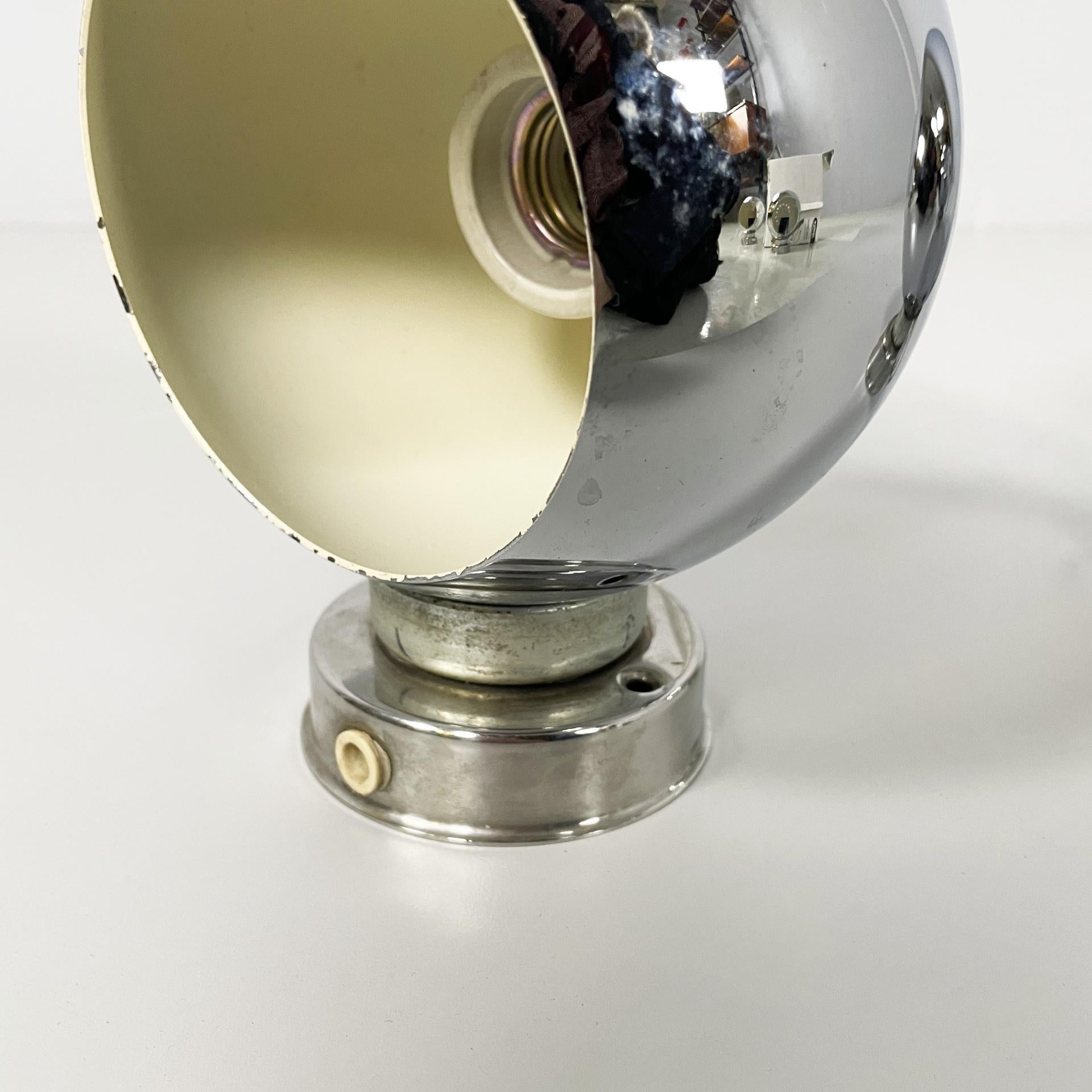 Lampes murales italiennes réglables de l'ère spatiale en acier, 1970 en vente 7