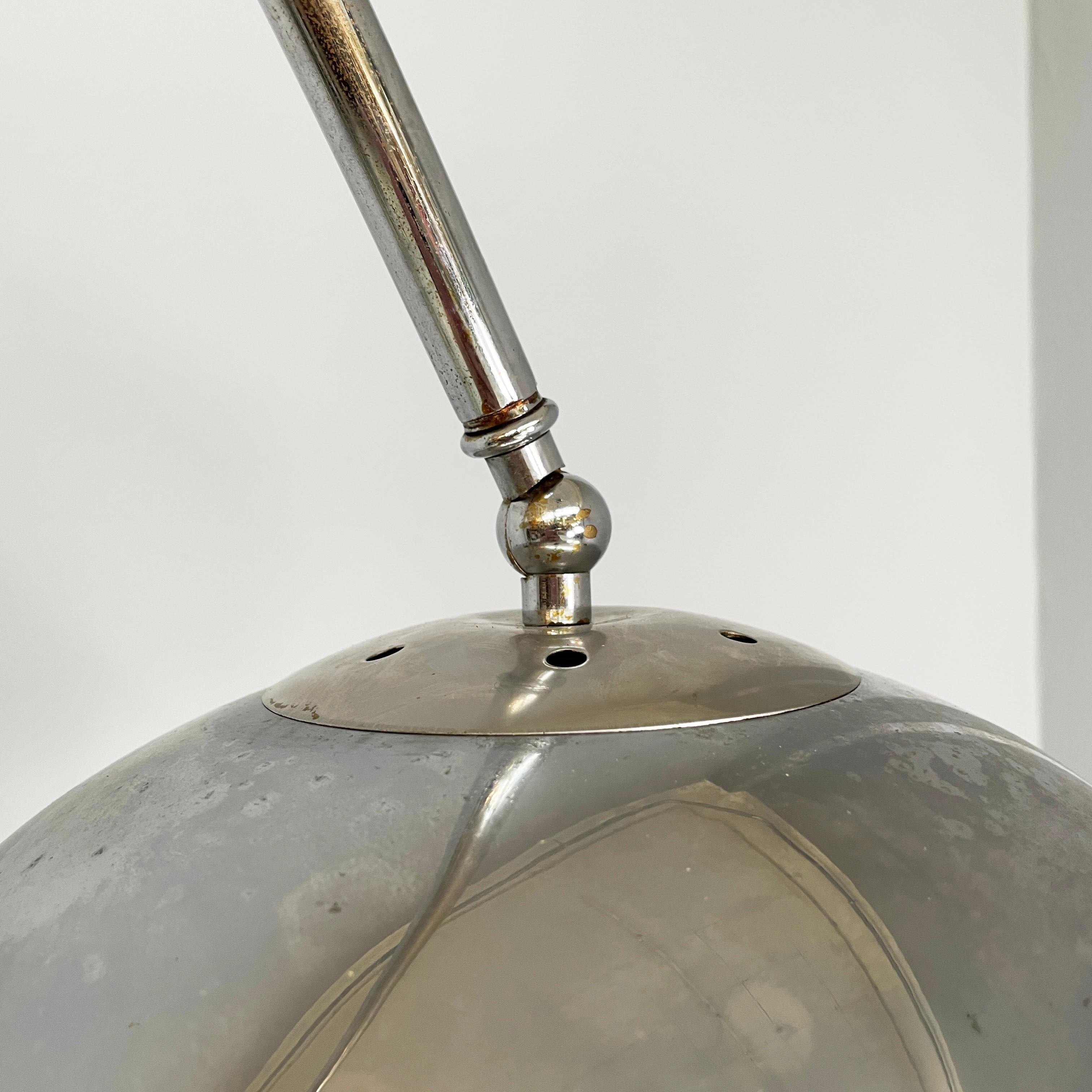 Italian space age Arched and adjustable floor lamp in chromed steel, 1970s 5