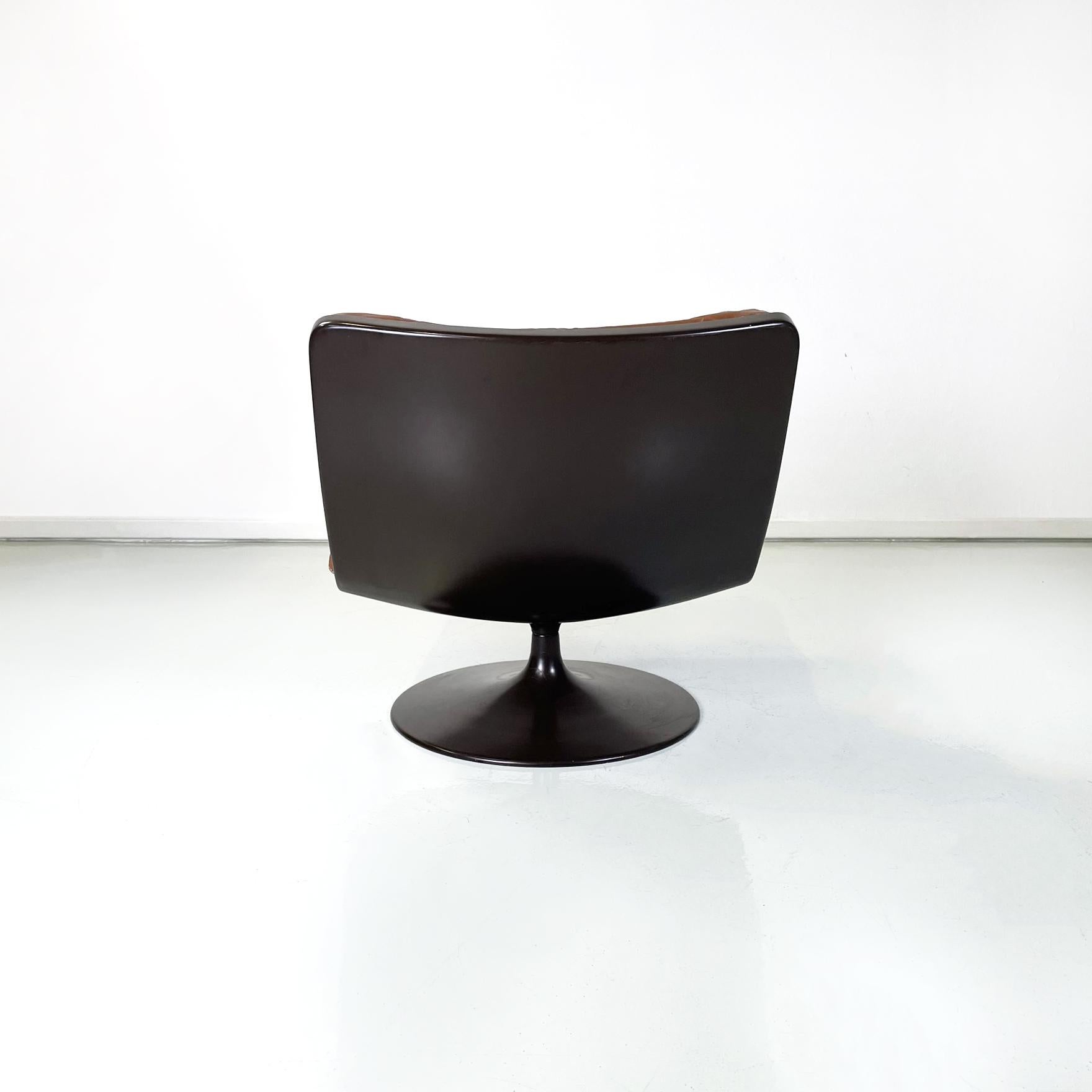 Italian Space Age Armchair in Brown Leather and Black Plastic by Play, 1970s For Sale 1