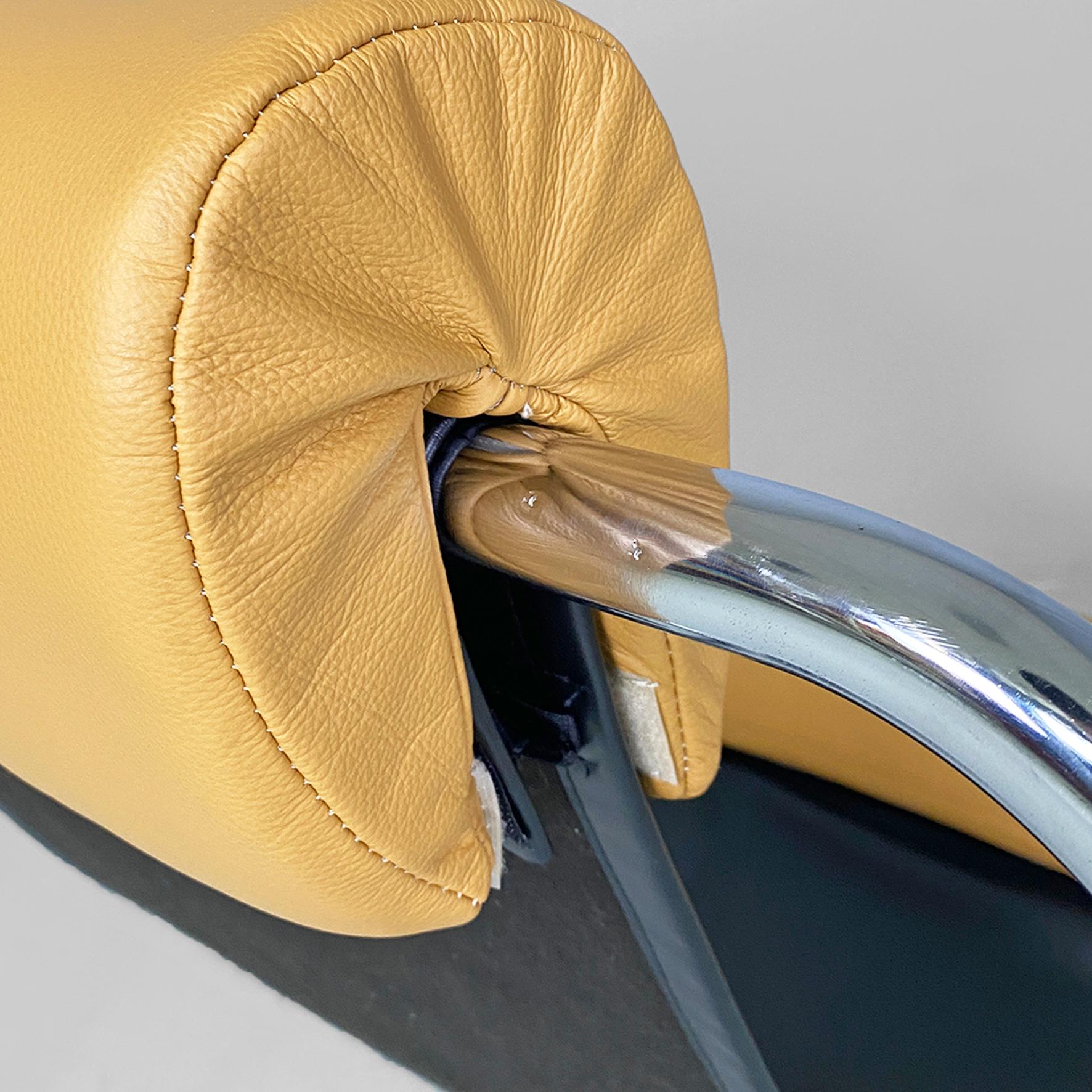 Fauteuil AGE en simili-cuir et métal chromé, 1970 en vente 6