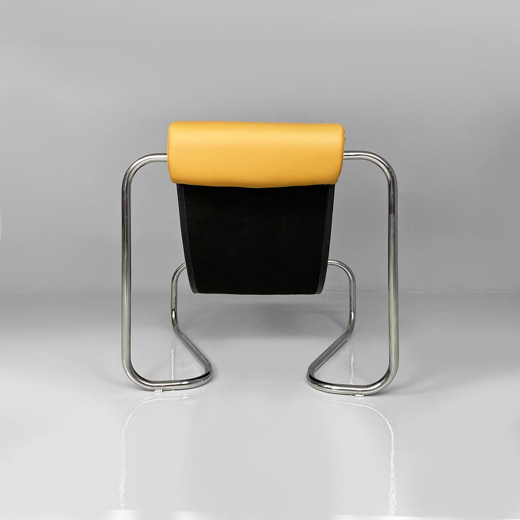 Cuir Fauteuil AGE en simili-cuir et métal chromé, 1970 en vente