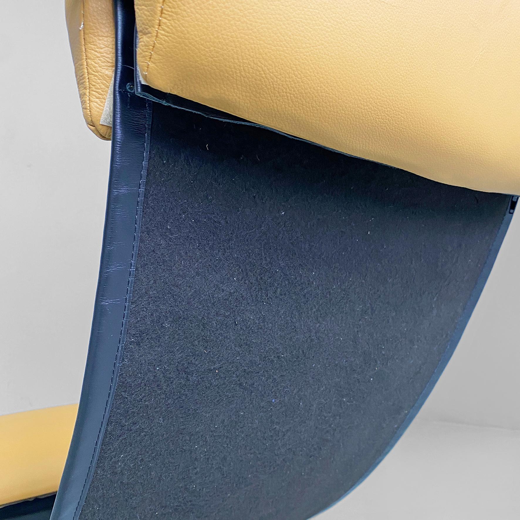 Fauteuil AGE en simili-cuir et métal chromé, 1970 en vente 2