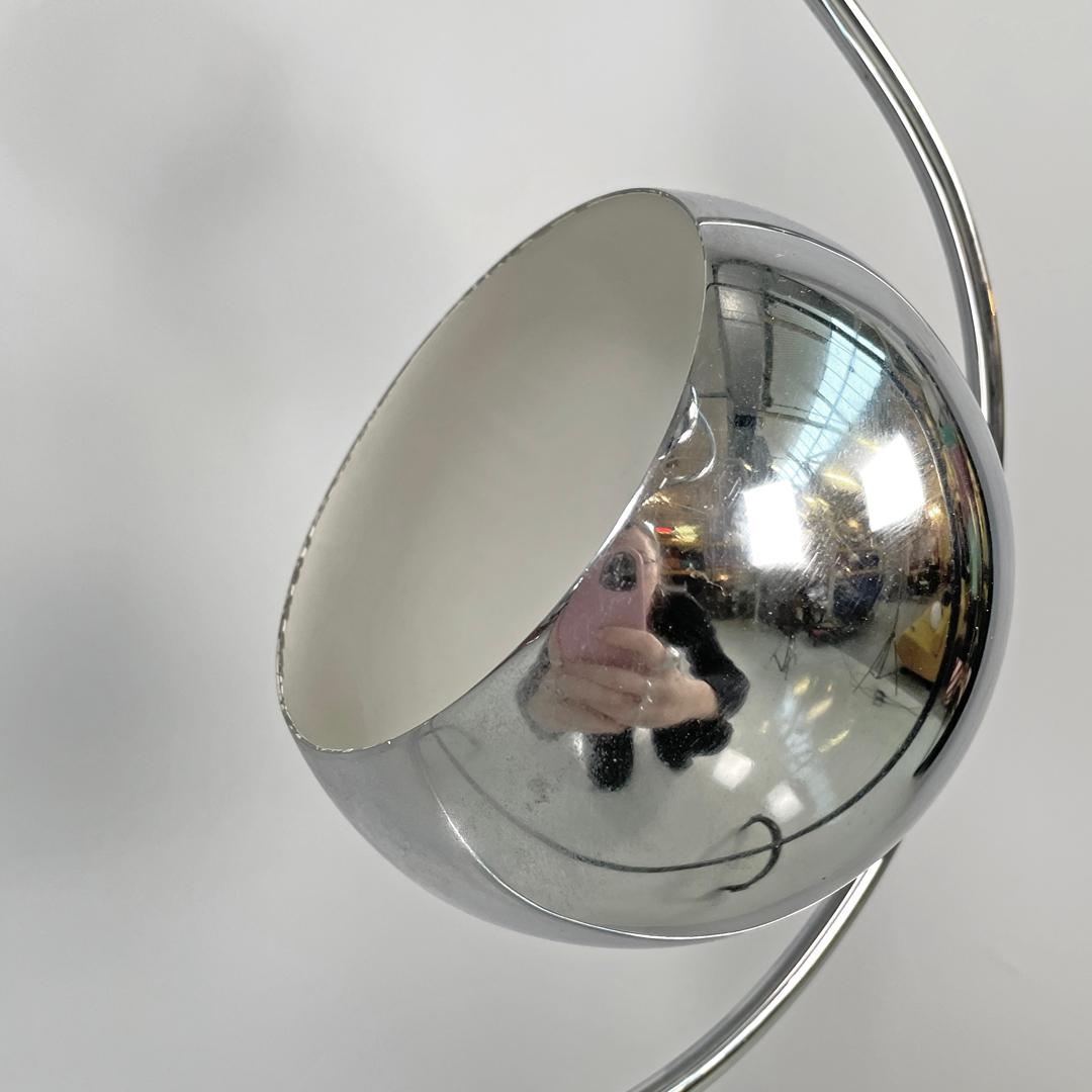 Italian Space Age atom shaped ceiling lamp in chromed metal, 1970s For Sale 6