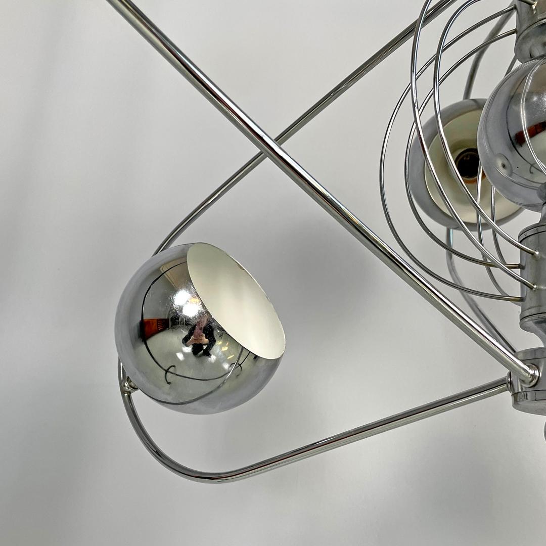 Italian Space Age atom shaped ceiling lamp in chromed metal, 1970s For Sale 7