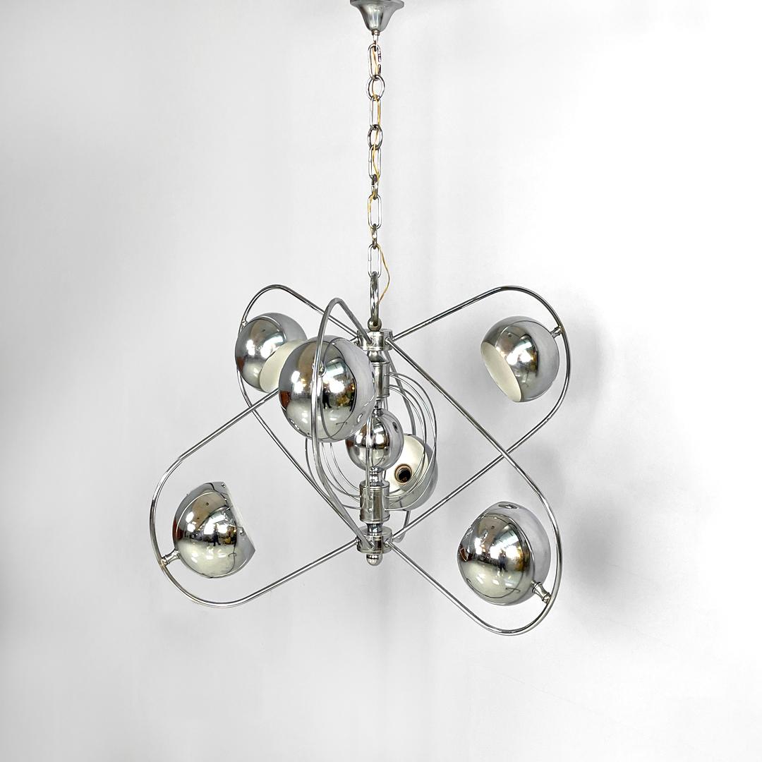 Late 20th Century Italian Space Age atom shaped ceiling lamp in chromed metal, 1970s For Sale