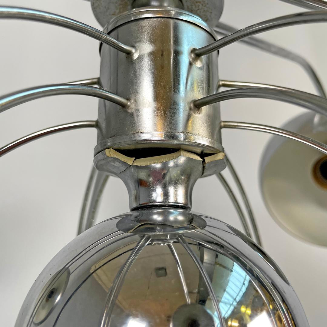 Italian Space Age atom shaped ceiling lamp in chromed metal, 1970s For Sale 3