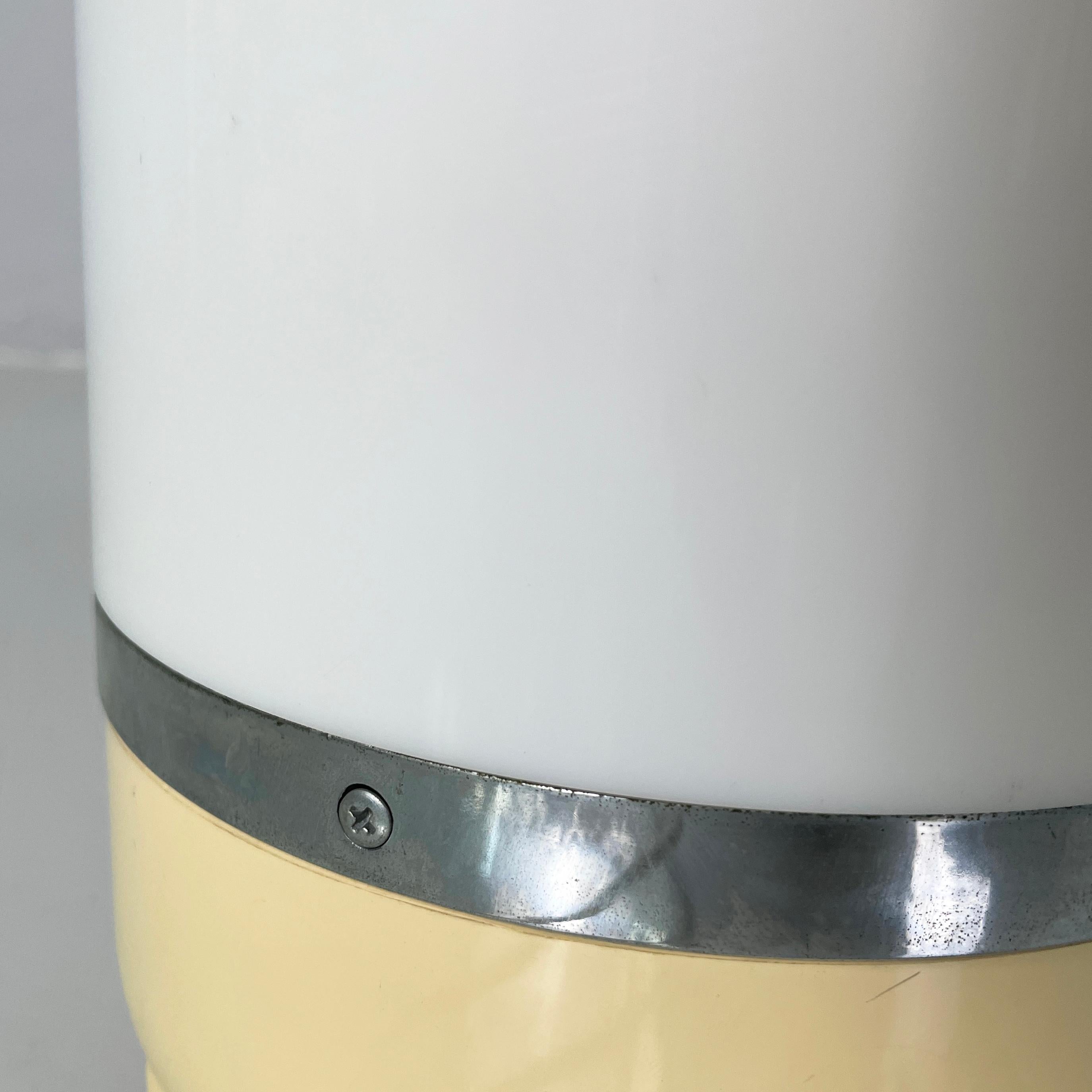 Italian space age beige radio table lamp by Adriano Rampoldi for Europhon, 1970s For Sale 6