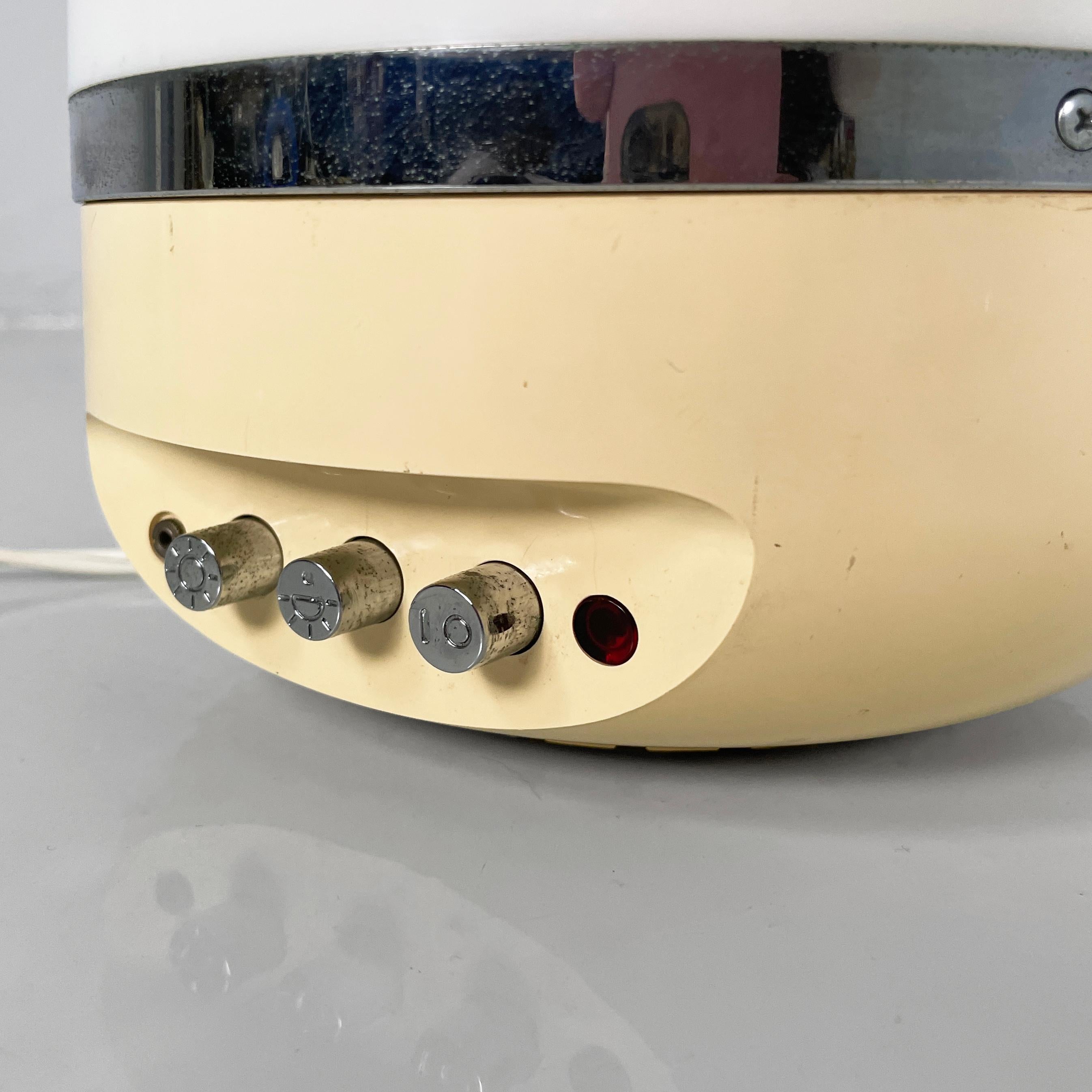 Italian space age beige radio table lamp by Adriano Rampoldi for Europhon, 1970s For Sale 1