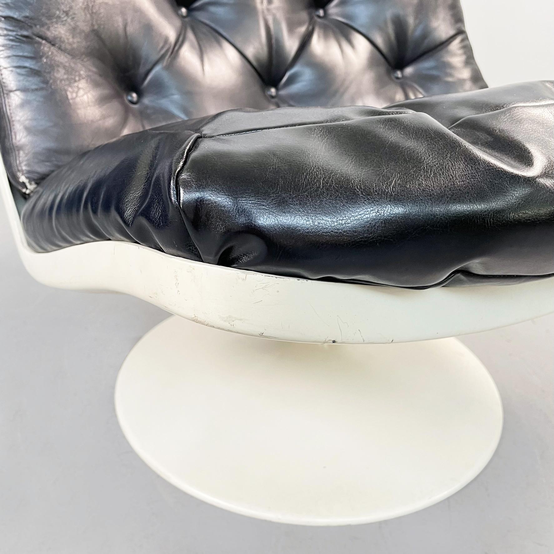 Italian Space Age Black Leather and Abs Plastic Armchair by Play, 1970s For Sale 9