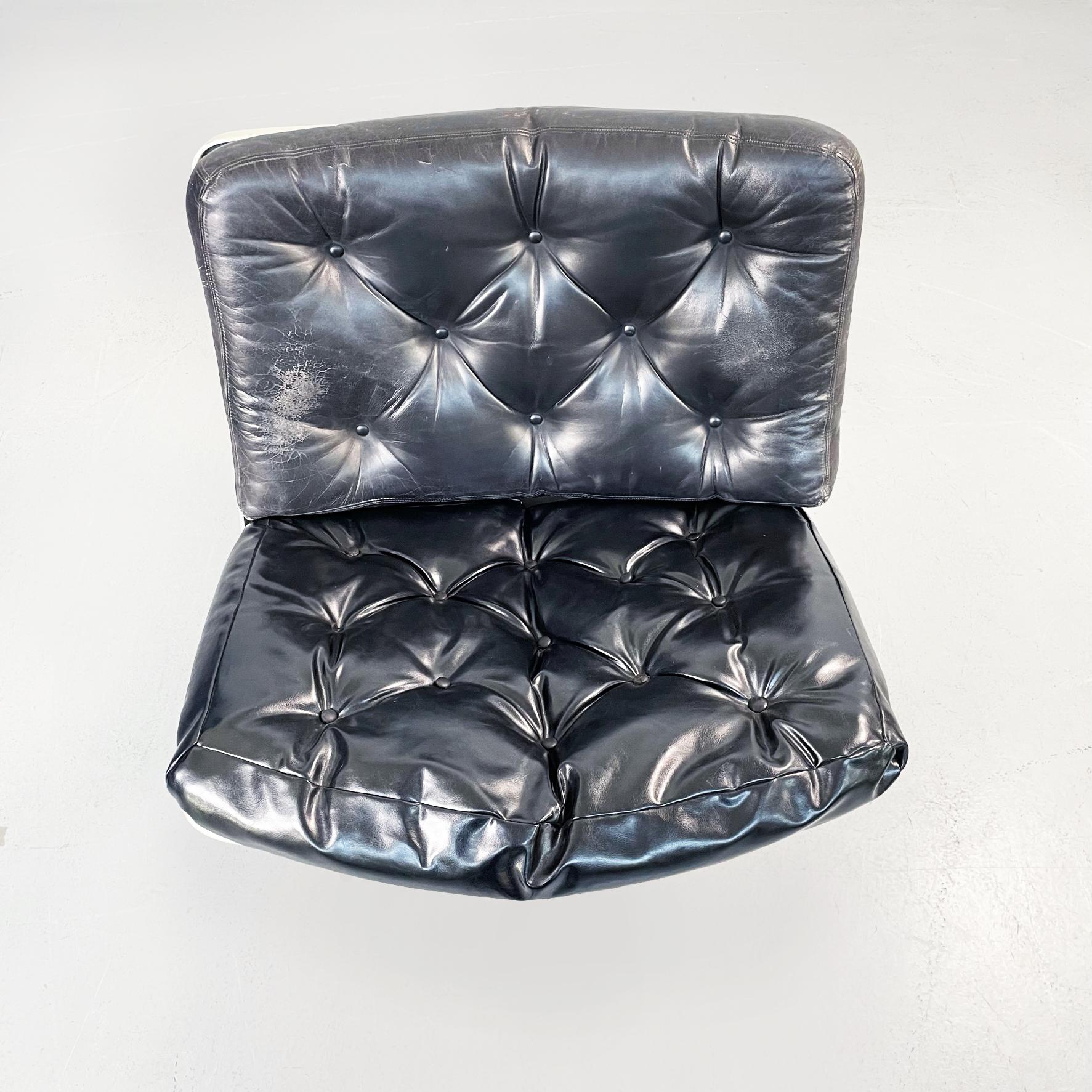 Italian Space Age Black Leather and Abs Plastic Armchair by Play, 1970s For Sale 2