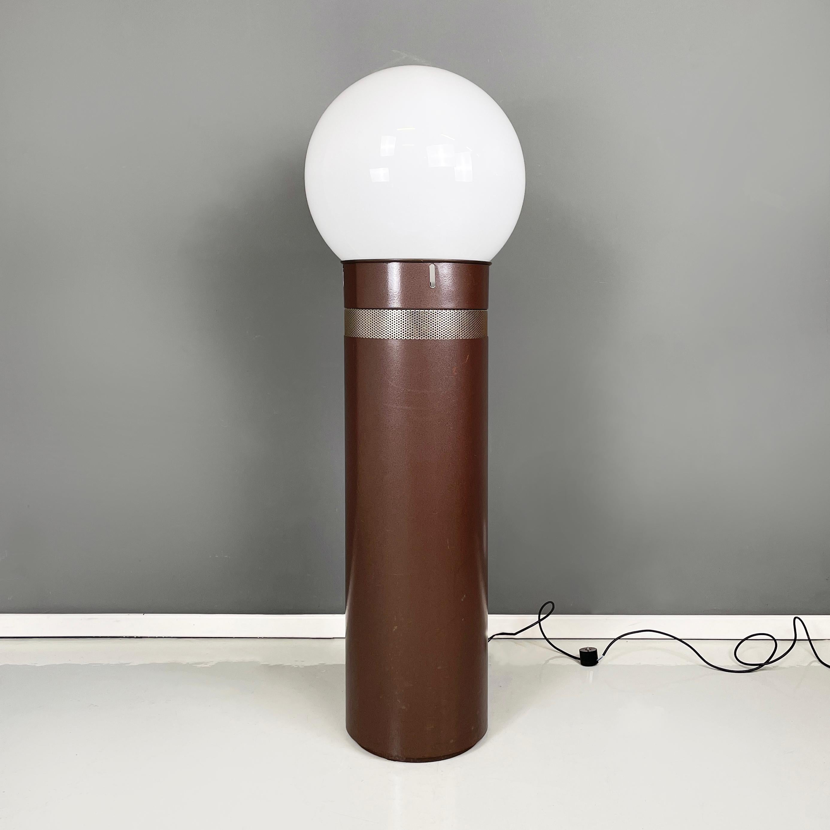 Italian space age Brown Floor lamp Oracolo by Gae Aulenti for Artemide, 1970s In Good Condition For Sale In MIlano, IT