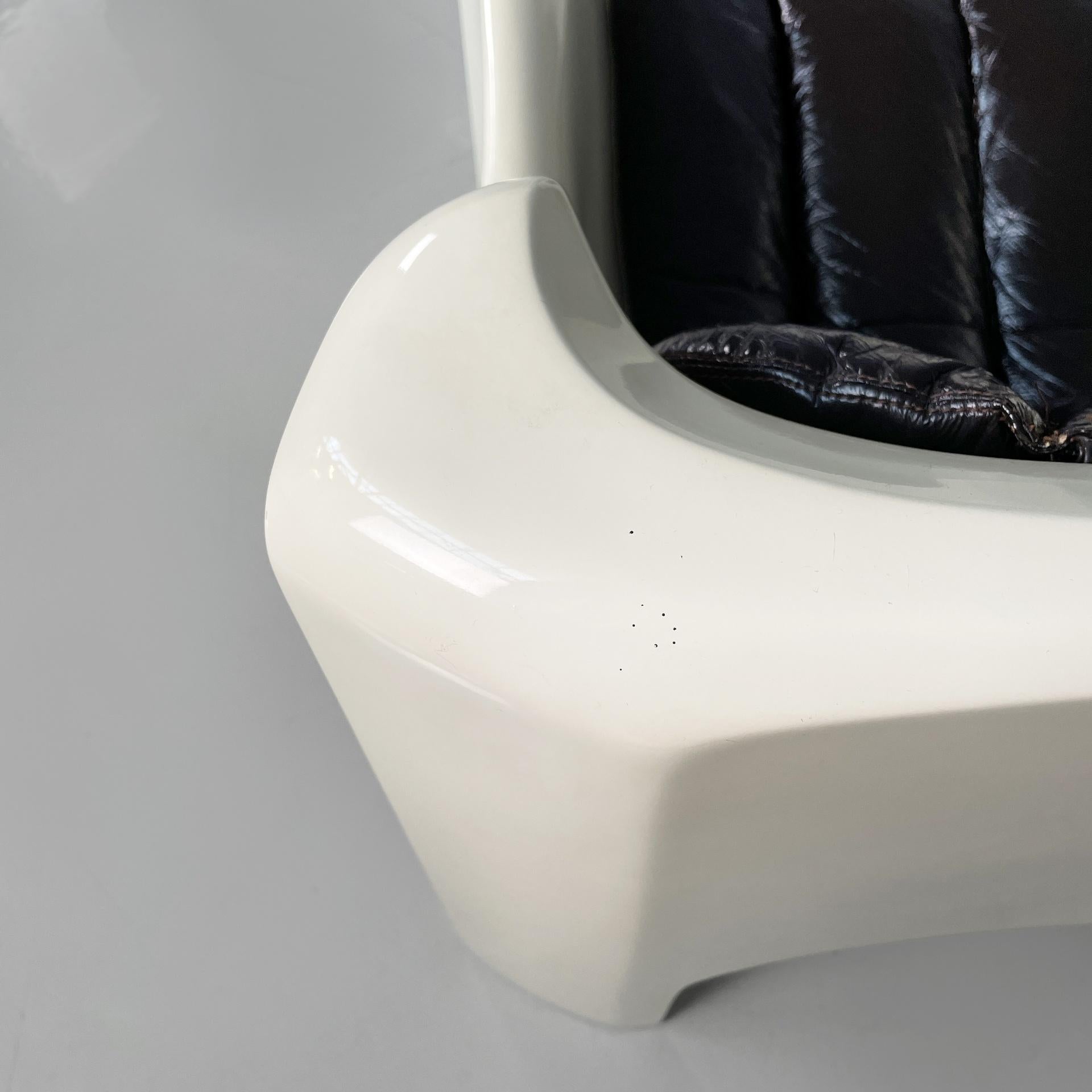 Fauteuils italiens de l'ère spatiale en cuir brun Gaia Carlo Bartoli Arflex, 1970 en vente 11