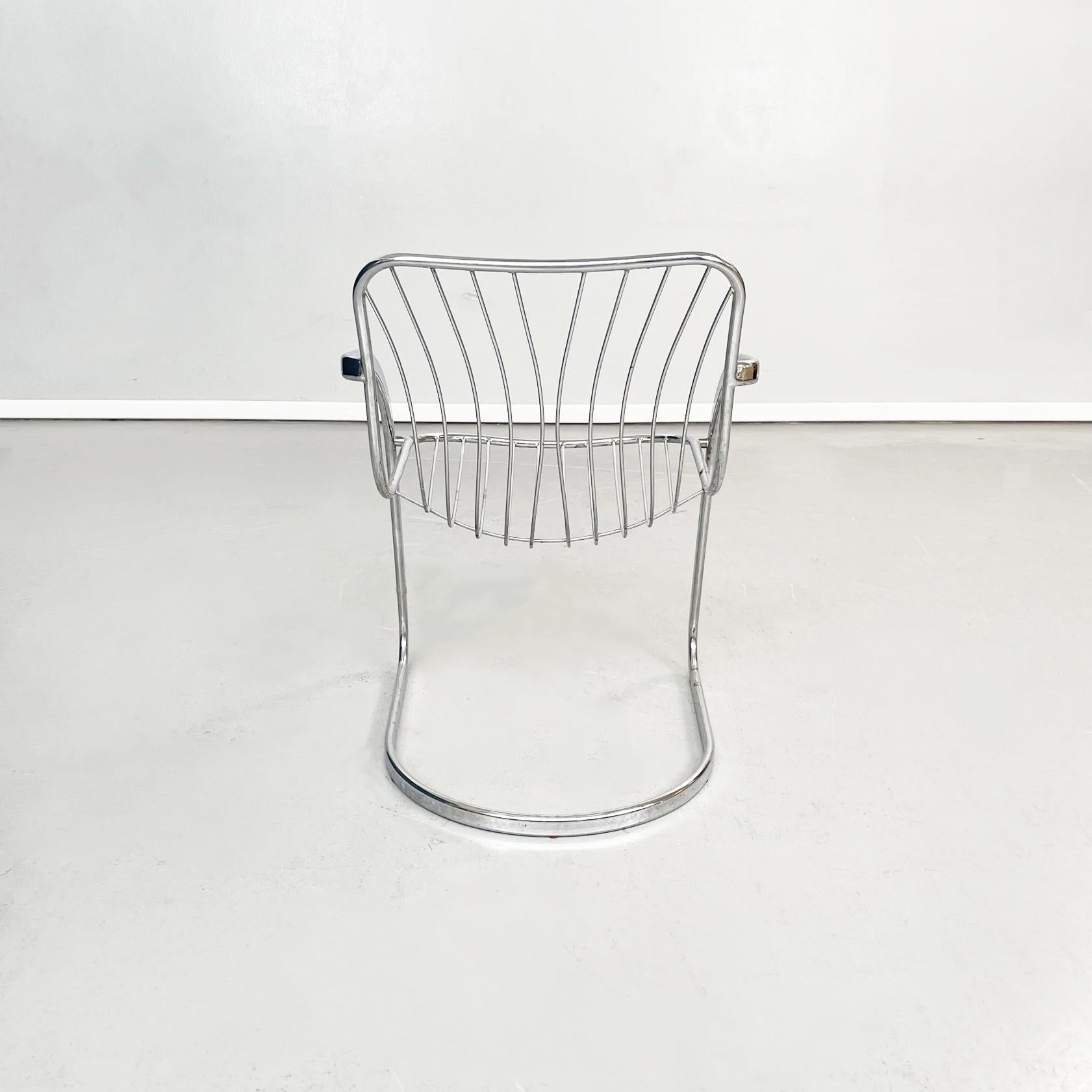 Late 20th Century Italian Space Age Chair in Curved Chromed Steel, 1970s For Sale