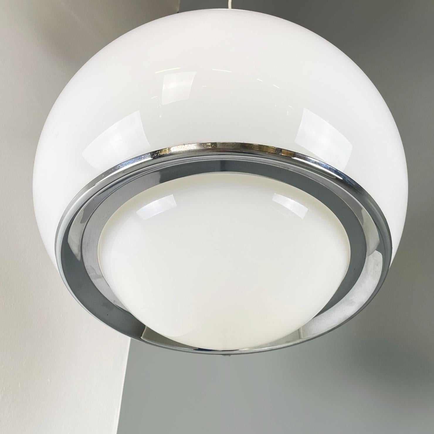 Ère spatiale Lustre italien de l'ère spatiale, Studio6g pour Guzzini Illuminazione, 1970
