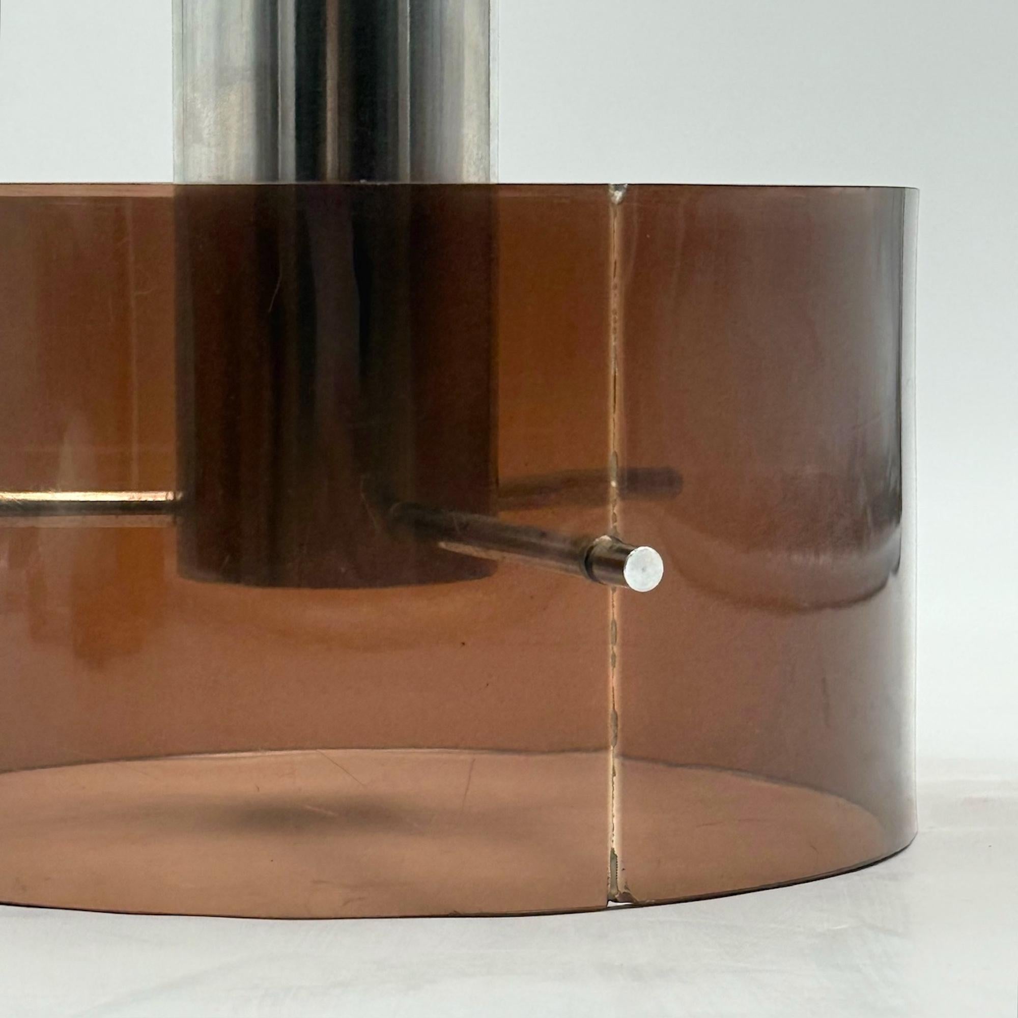 Italienische A Space Age Hängelampe aus Chrom und Plexiglas 1970er Jahre im Angebot 6