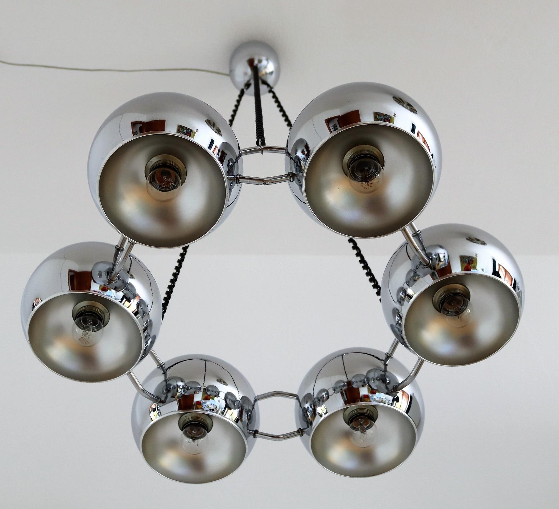 Italian Space Age Chromed Chandelier with Six Lights by Reggiani, 1970s 3