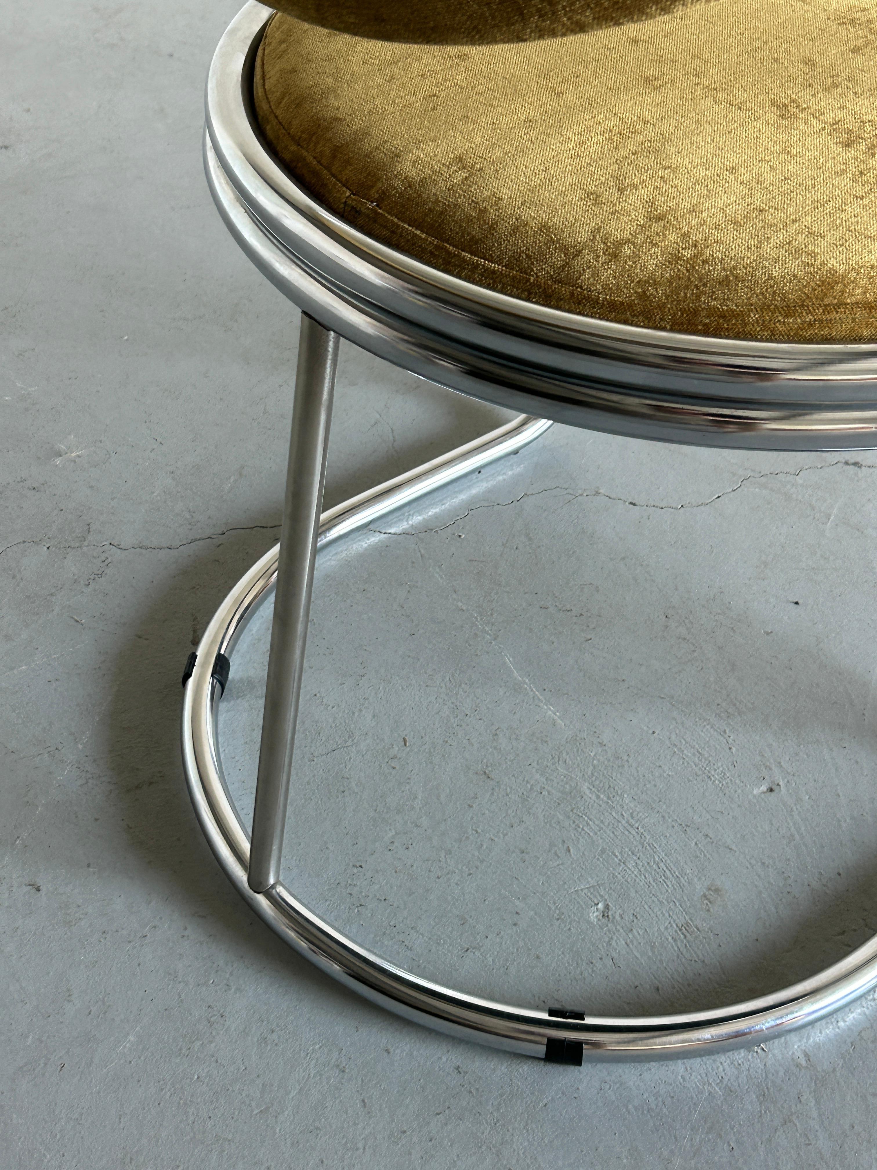 Italian Space Age Chromed Tubular Steel Cantilever Char, 1980s Italy 9