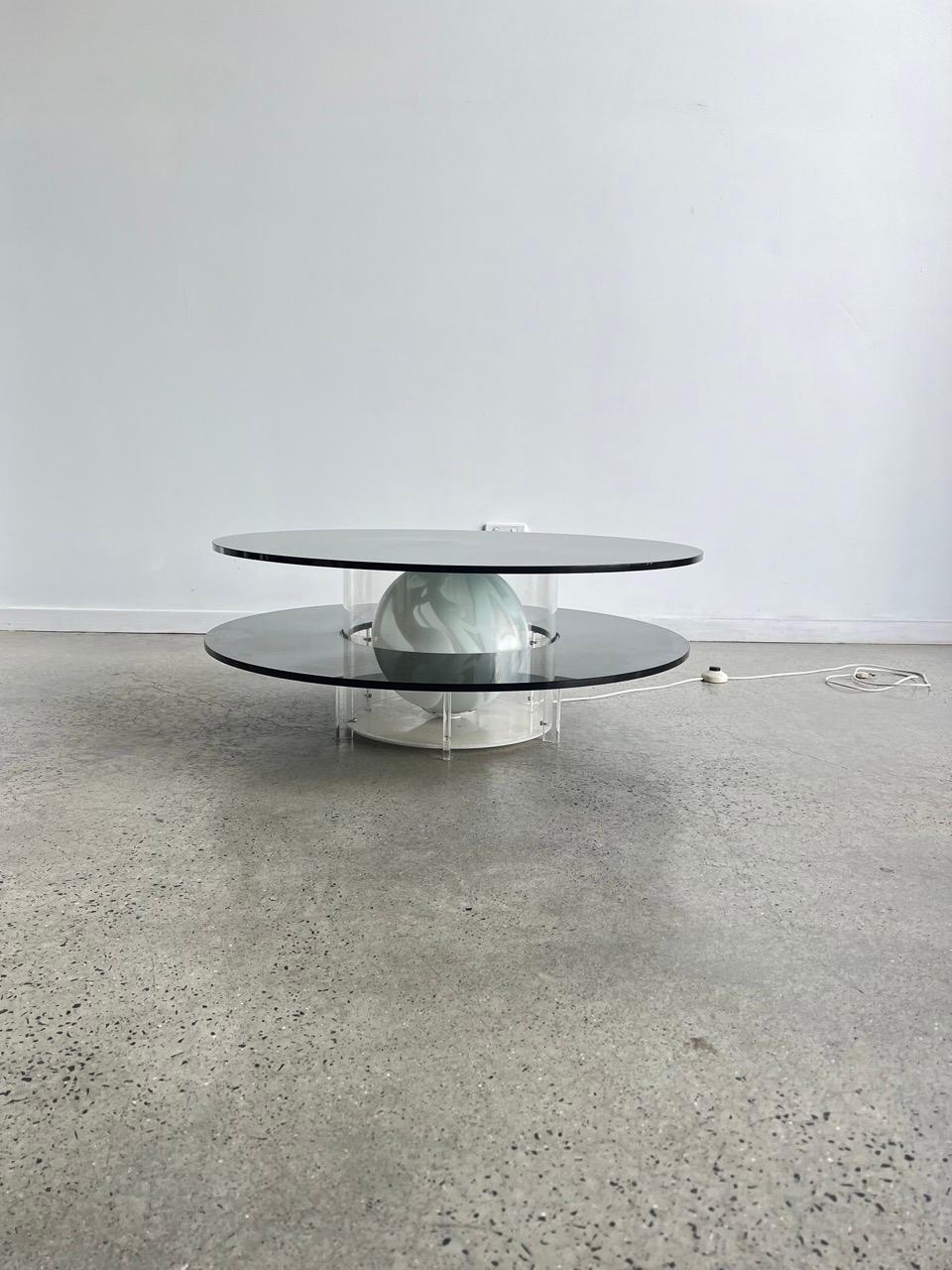 Italian Space Age Coffee Table in Smoked Glass Plexiglass Base with Murano 1970 For Sale 4
