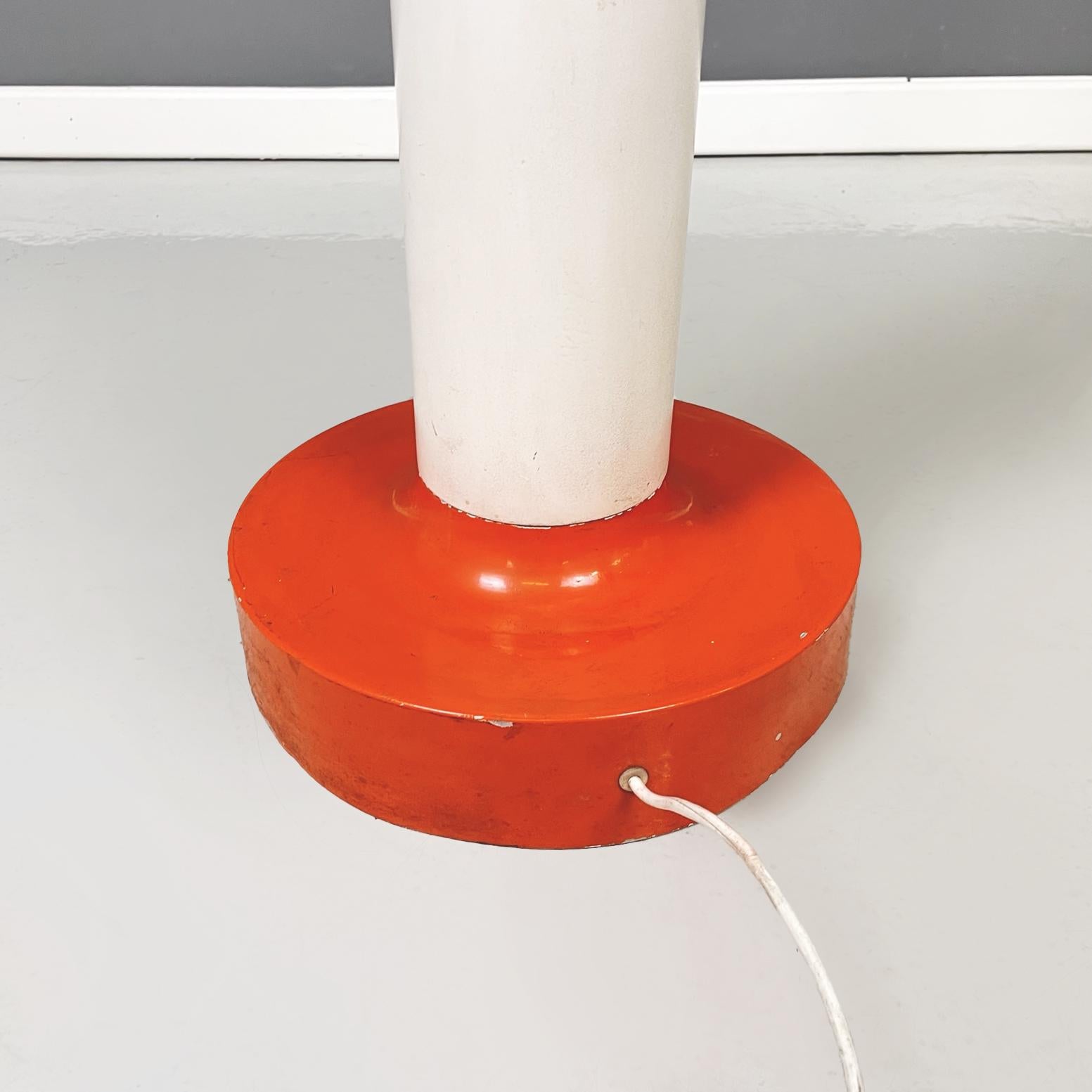 Italian space age Floor lamp in orange and white metal with opaline glass, 1970s For Sale 4