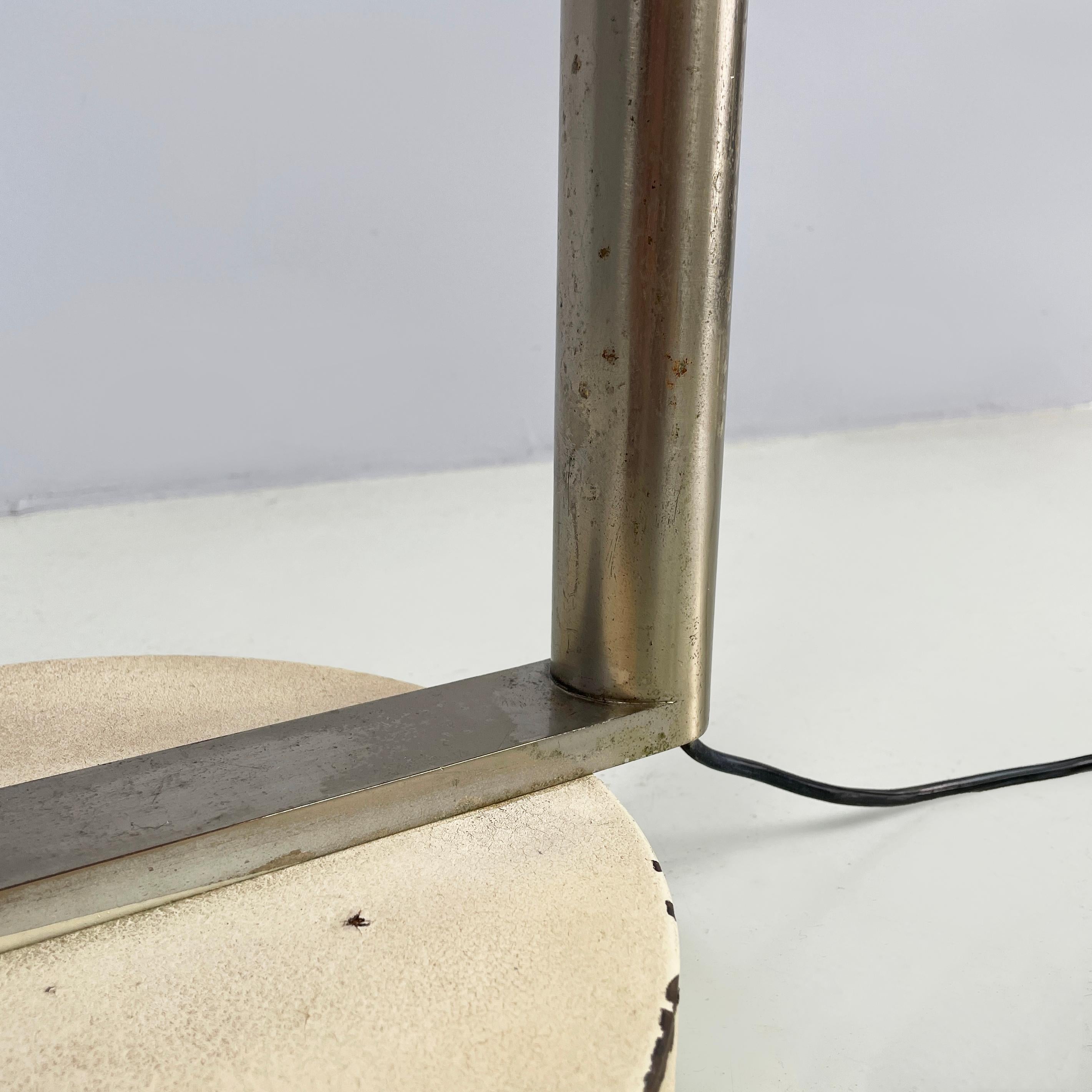 Italian space age Floor lamp in white plastic and metal by Arteluce, 1970s For Sale 9