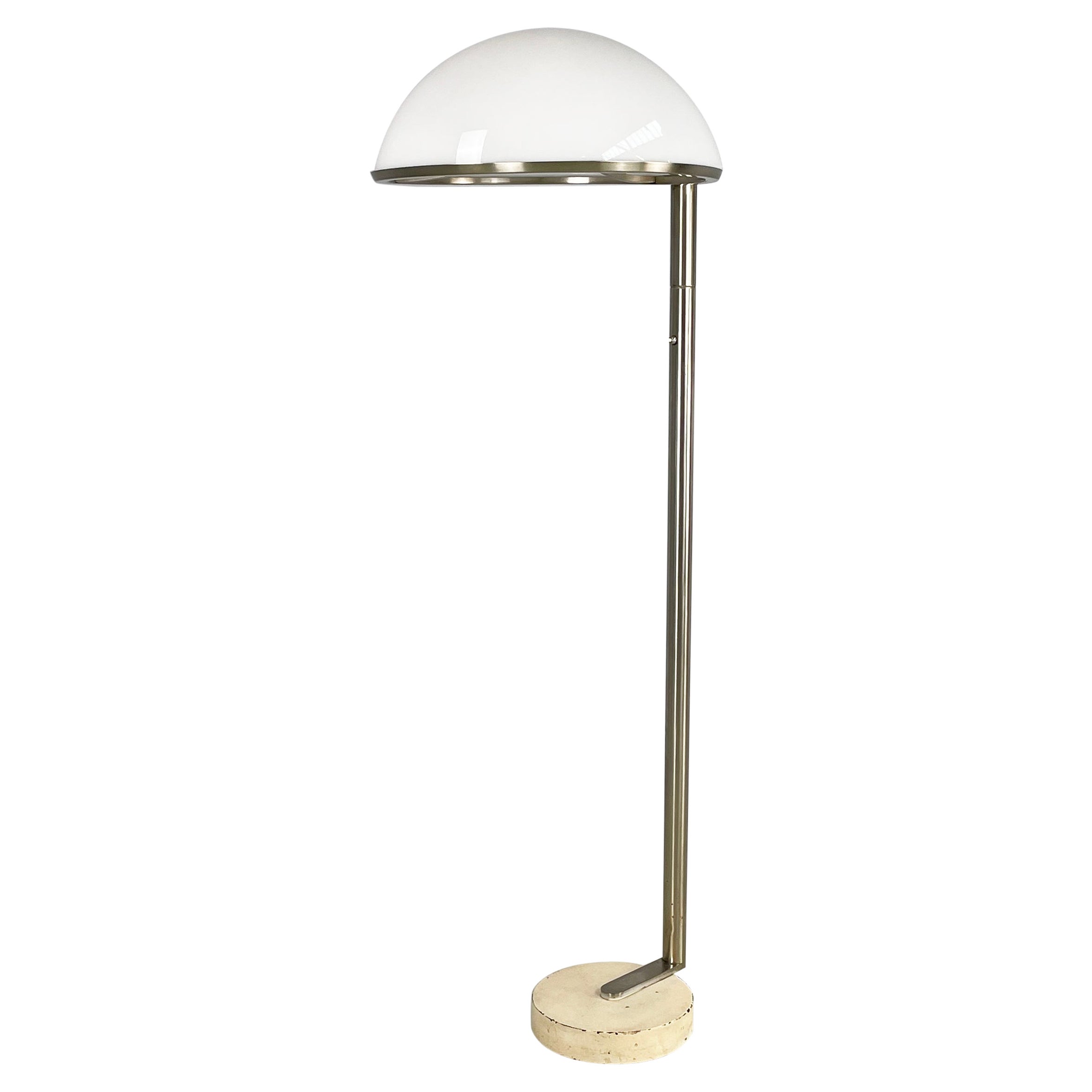Italian space age Floor lamp in white plastic and metal by Arteluce, 1970s