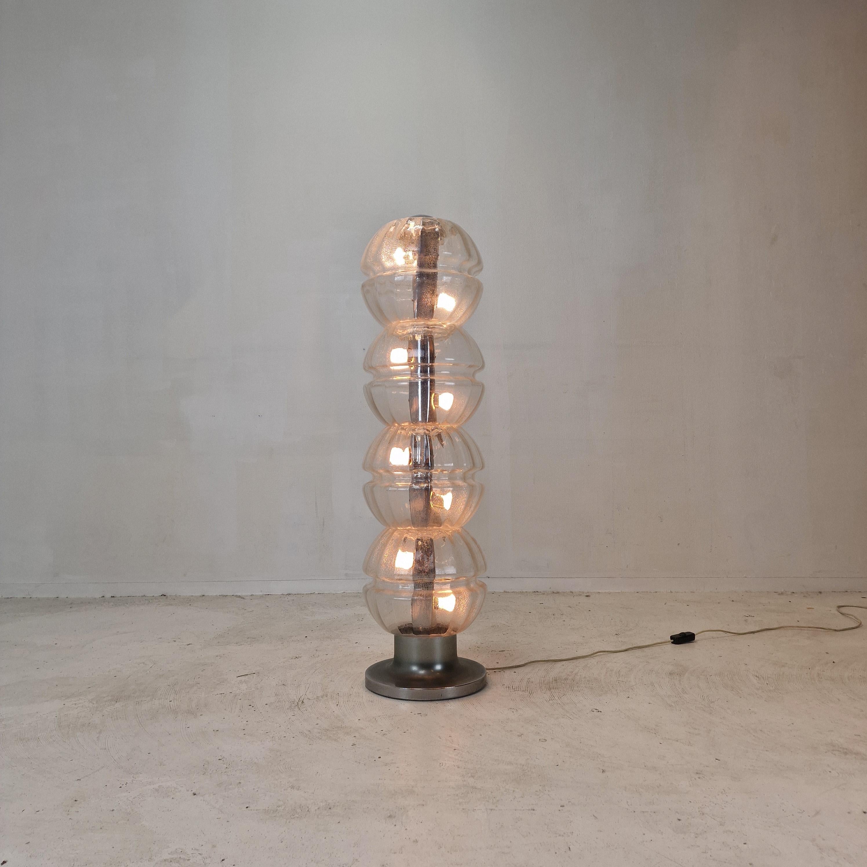 Mid-Century Modern Italian Space Age Glass Floor Lamp, 1980s For Sale