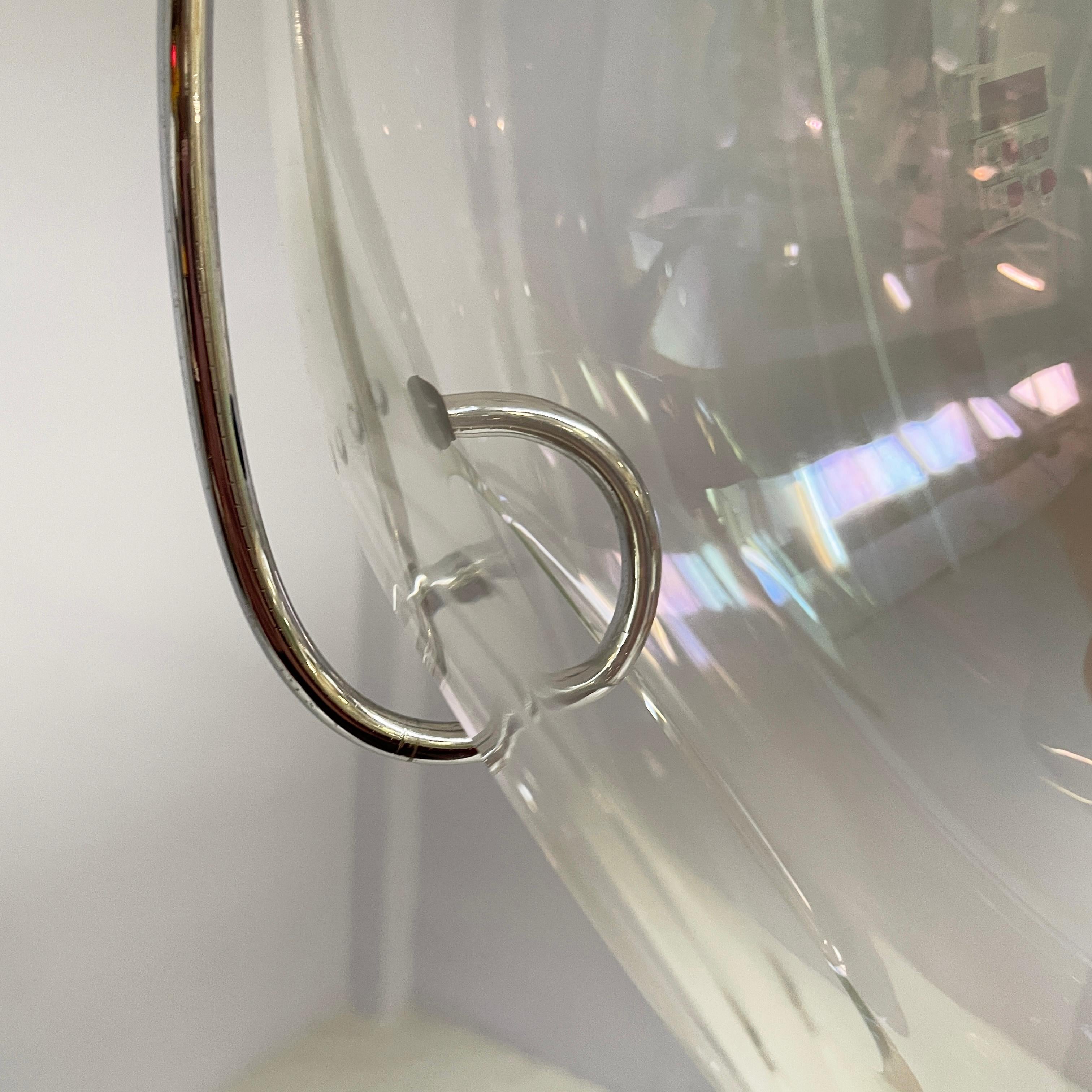 Metallo Lampadario italiano in vetro iridescente Space Age Sona di Carlo Nason Lumenform 1970 in vendita