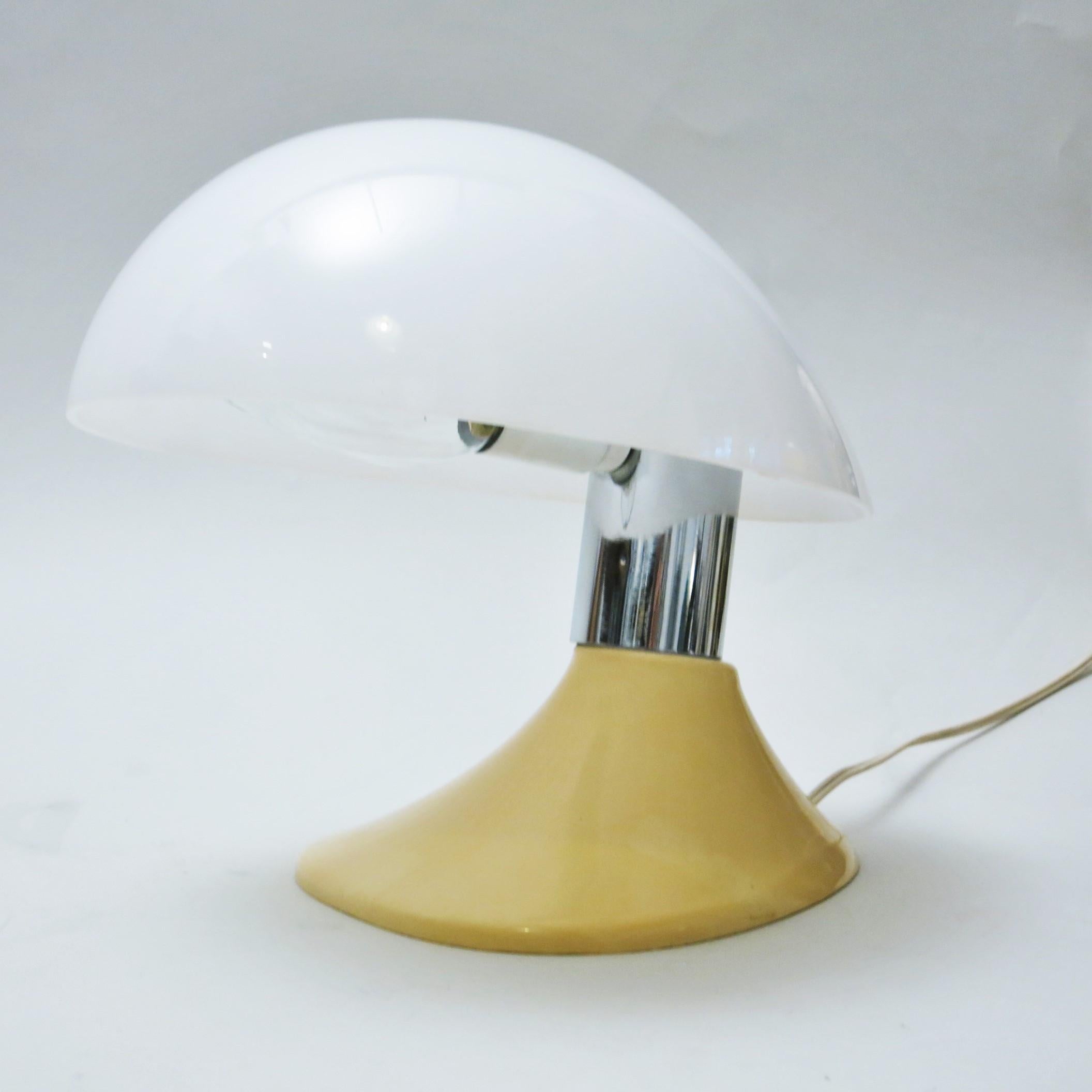 Iconic Italian Space Age lamp with opal acrylic shade, ABS palstic base and arm in chromed metal from the 1960s