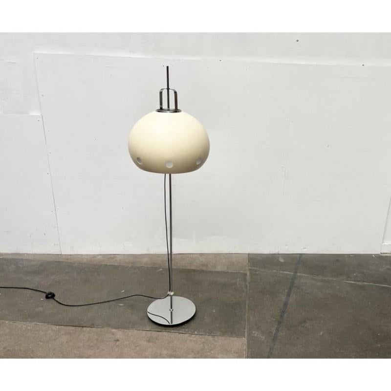 Italienische A Space Age Lucerna Stehlampe von Guzzini, Mitte des Jahrhunderts 1960er Jahre im Angebot 6