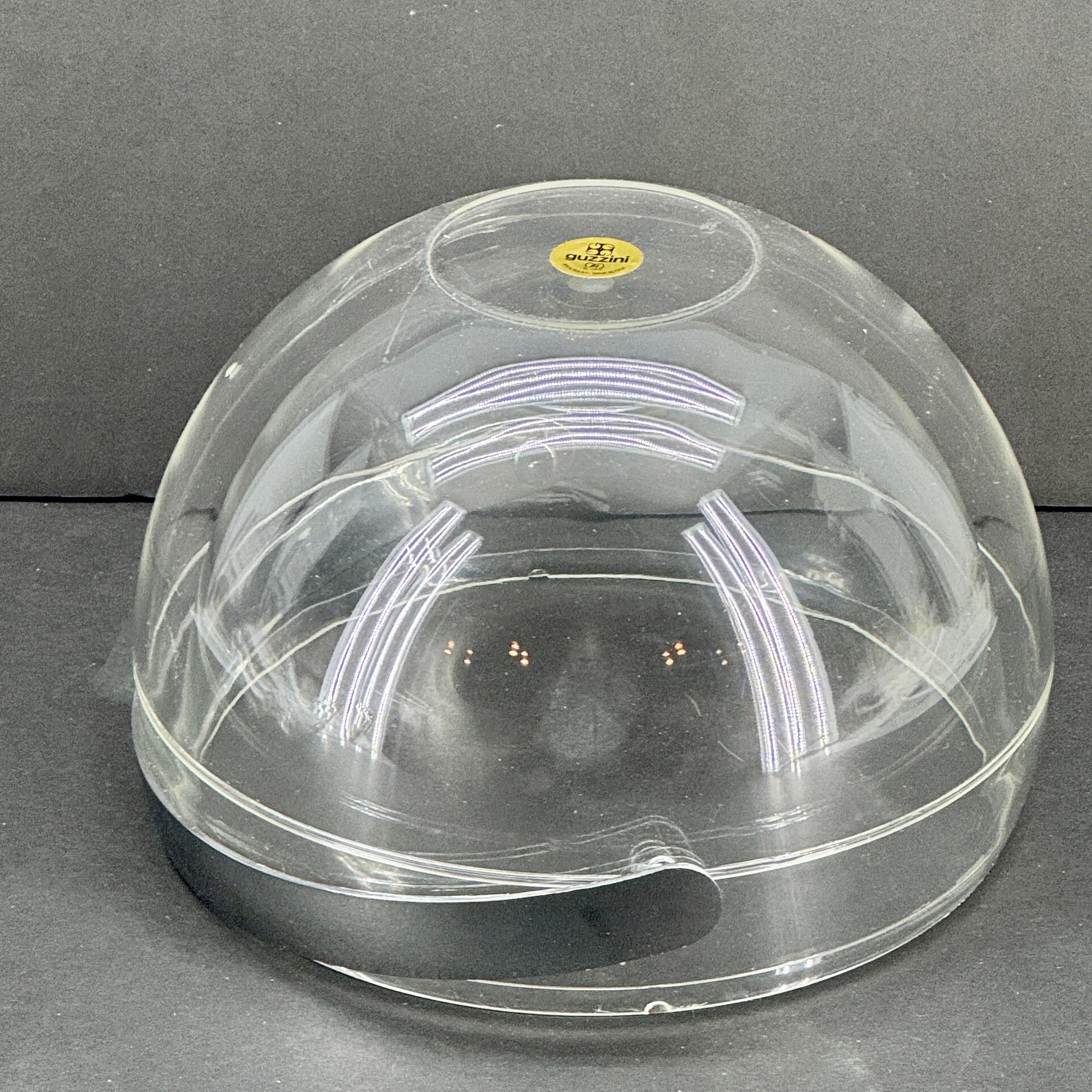 Italian Space Age Lucite Ice Bucket Designed by Paolo Tilche for Guzzini  For Sale 1