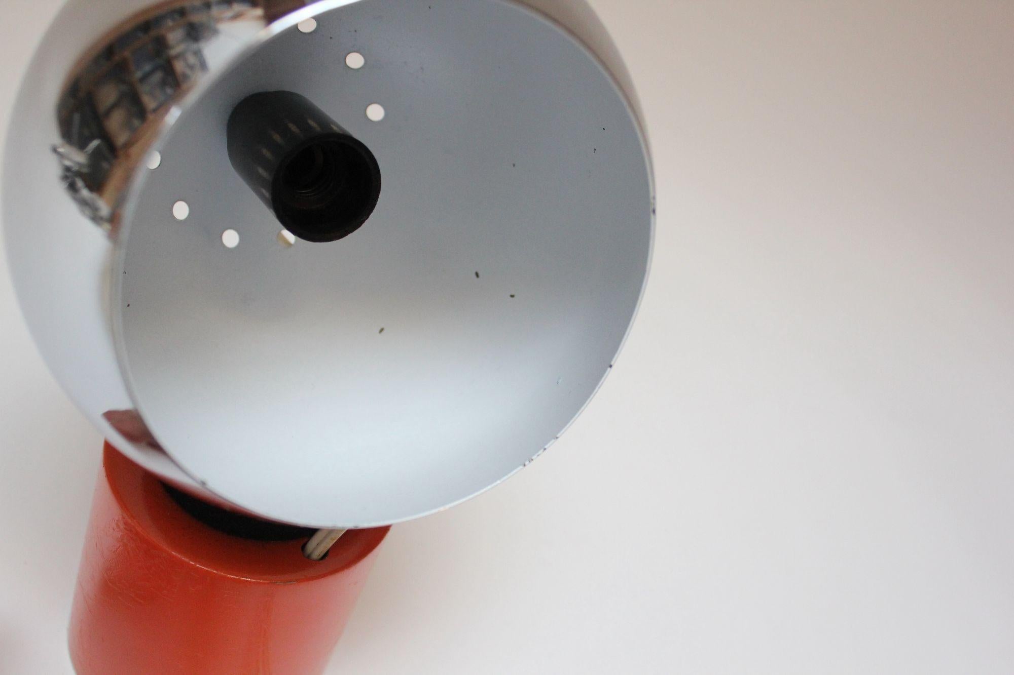 Italian Space Age Magnetic Desk Lamp by Luigi Argenta for Reggiani 3