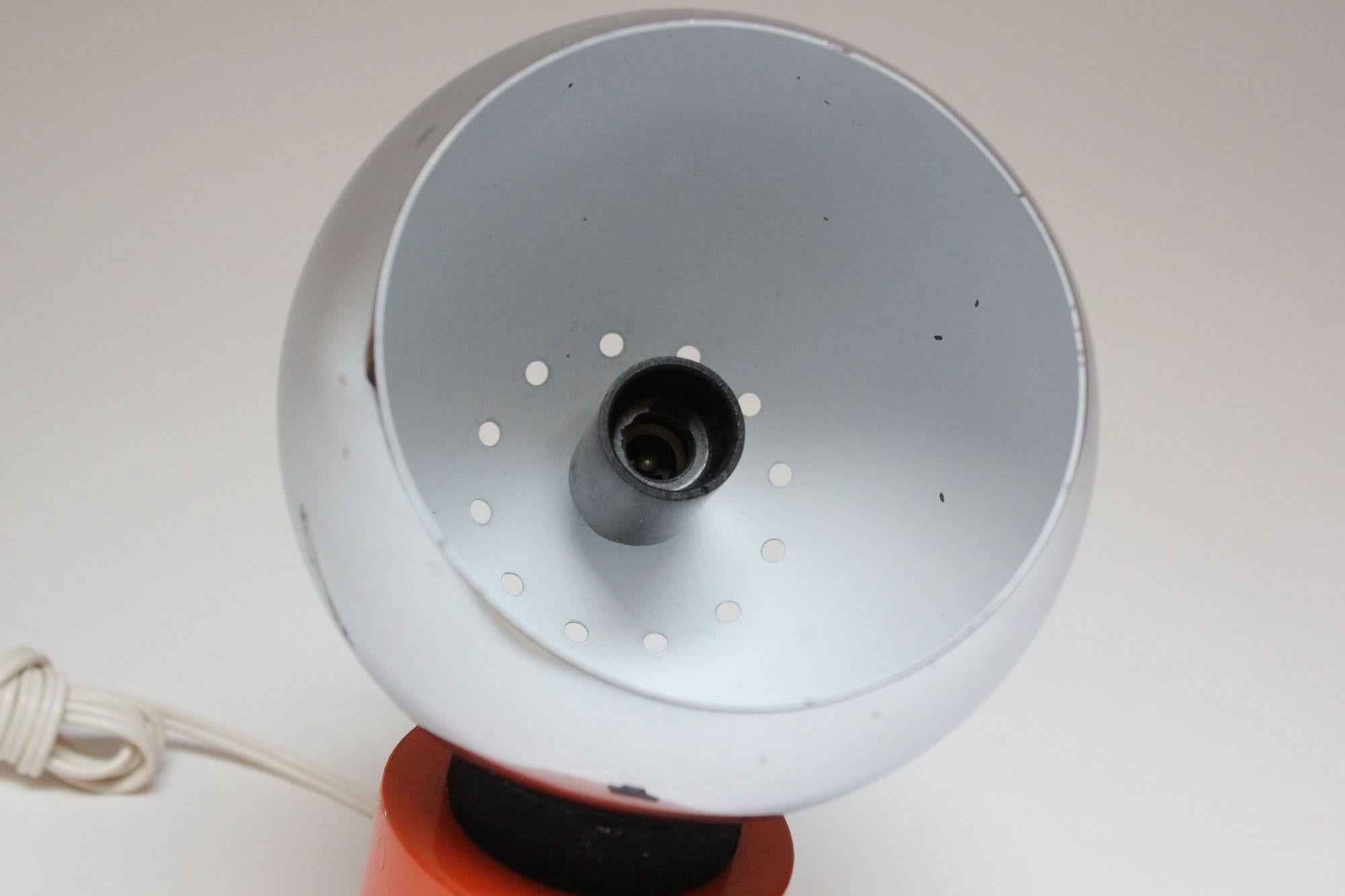 Italian Space Age Magnetic Desk Lamp by Luigi Argenta for Reggiani 14