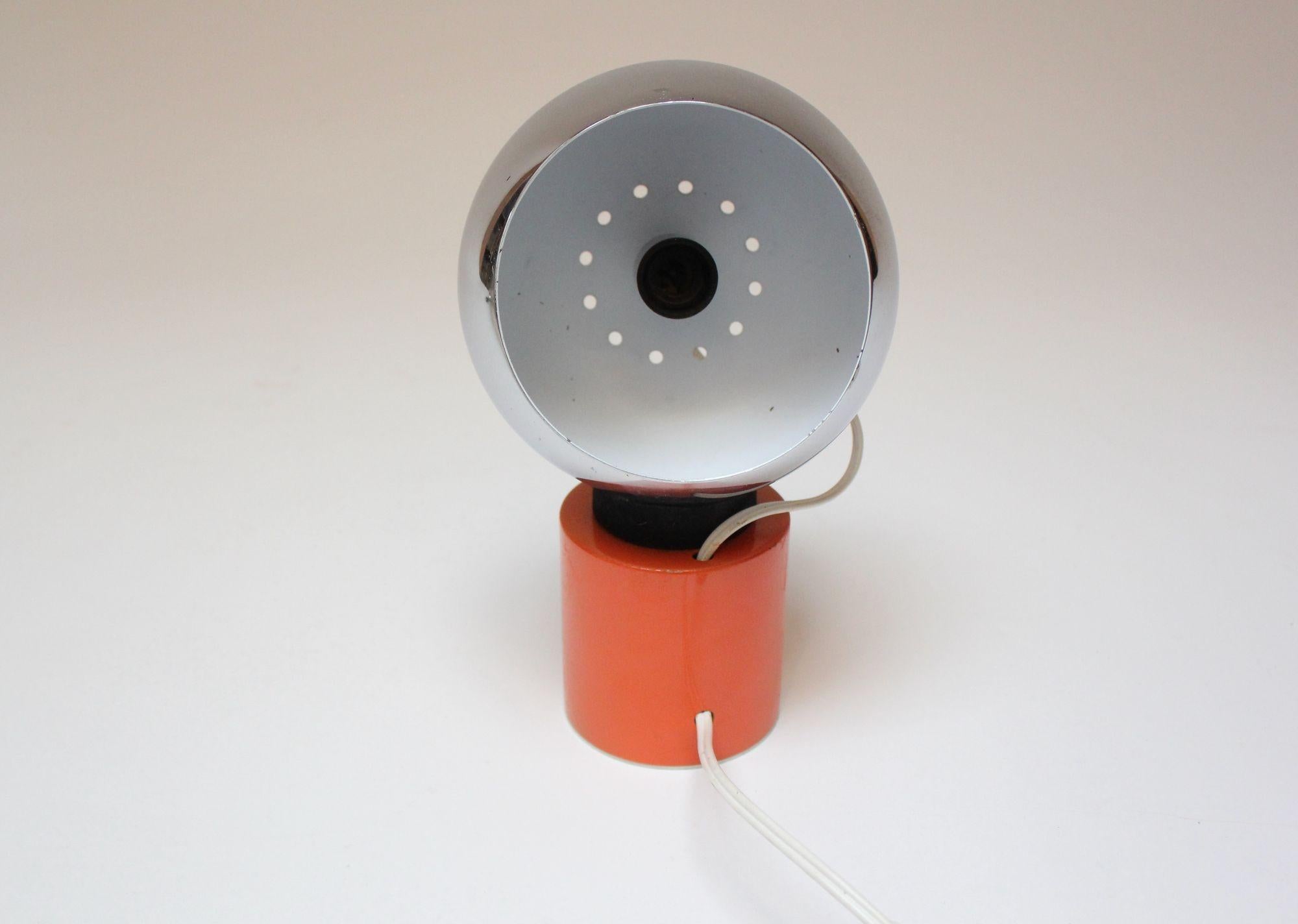 Mid-Century Modern Italian Space Age Magnetic Desk Lamp by Luigi Argenta for Reggiani