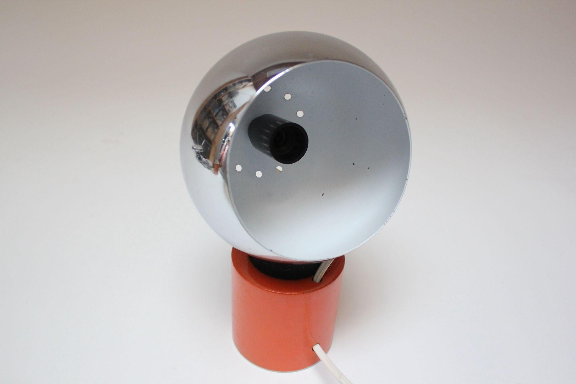 Italian Space Age Magnetic Desk Lamp by Luigi Argenta for Reggiani 10