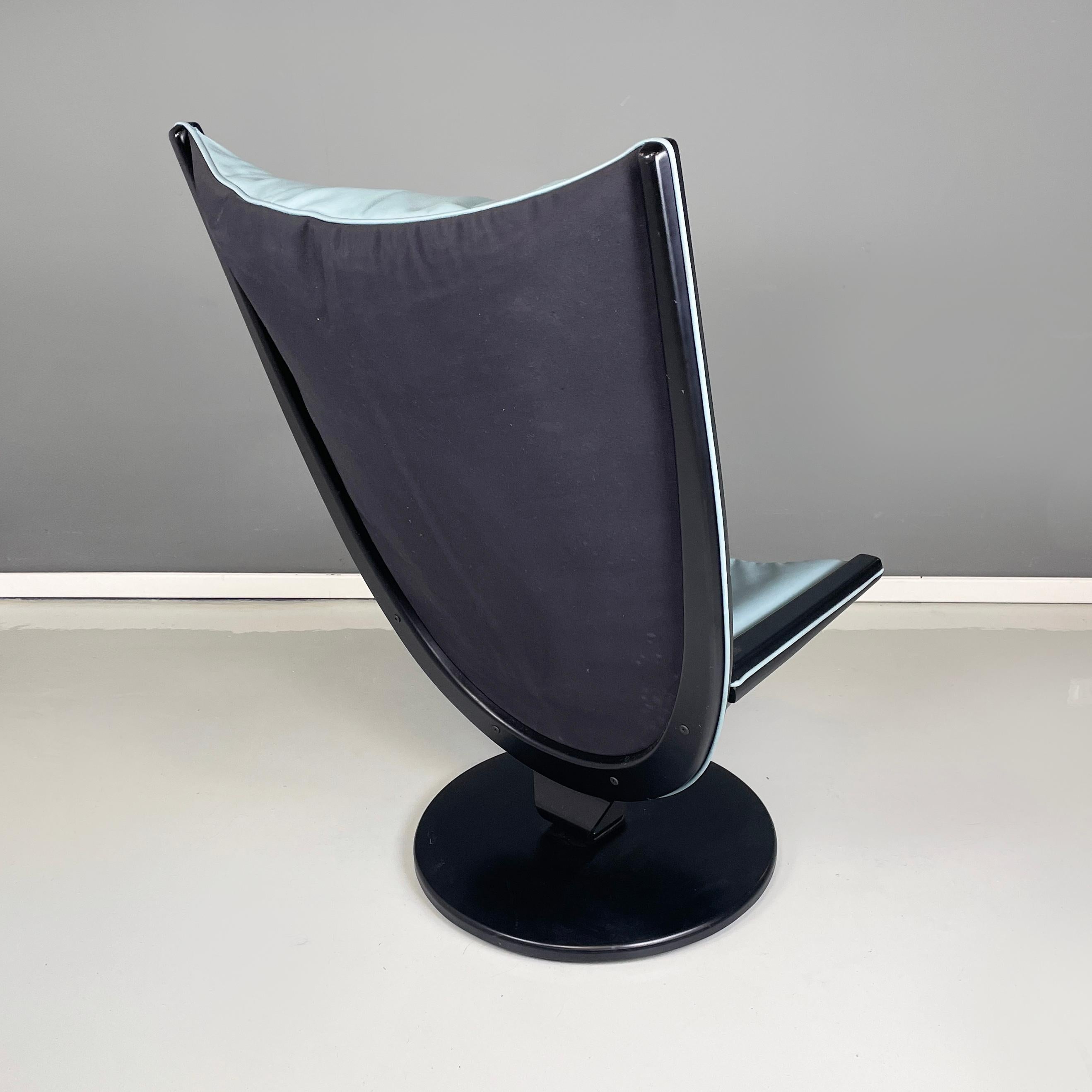 Italian space age modern light blue leather black wood Armchair by Westnofa 1980 In Good Condition For Sale In MIlano, IT