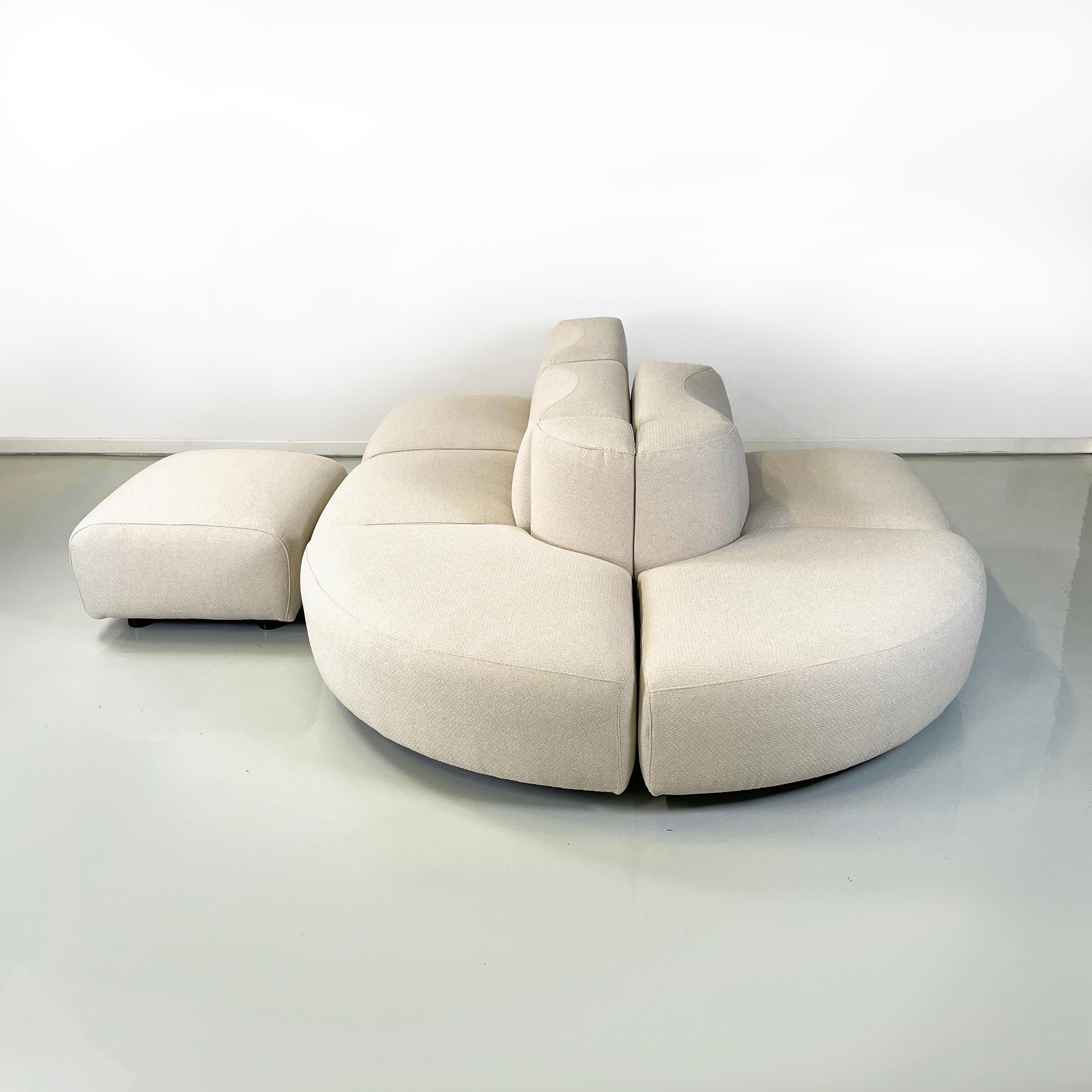 Late 20th Century Italian modern Beige modular sofa Novemila by Tito Agnoli for Arflex, 1970s For Sale