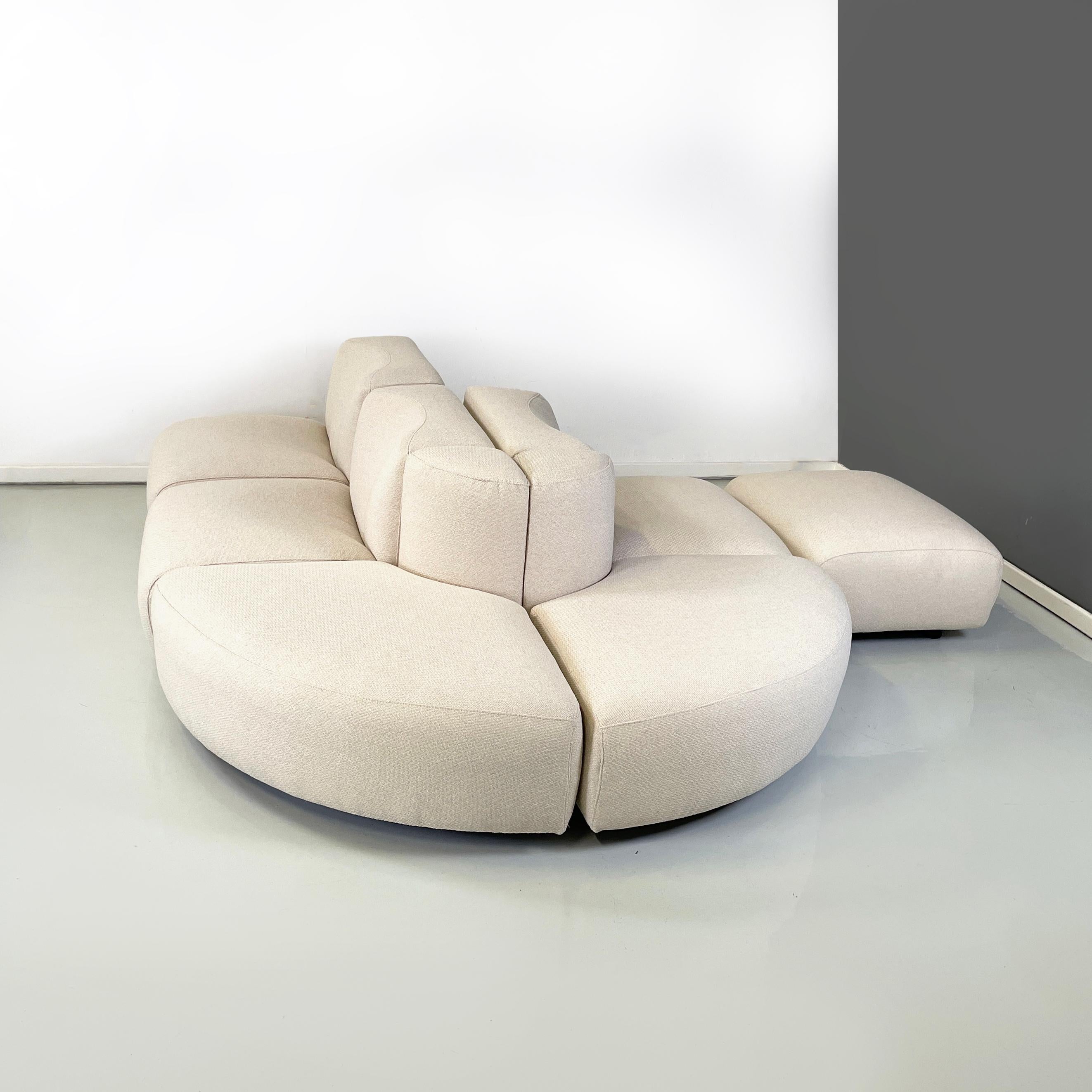 Fabric Italian modern Beige modular sofa Novemila by Tito Agnoli for Arflex, 1970s For Sale